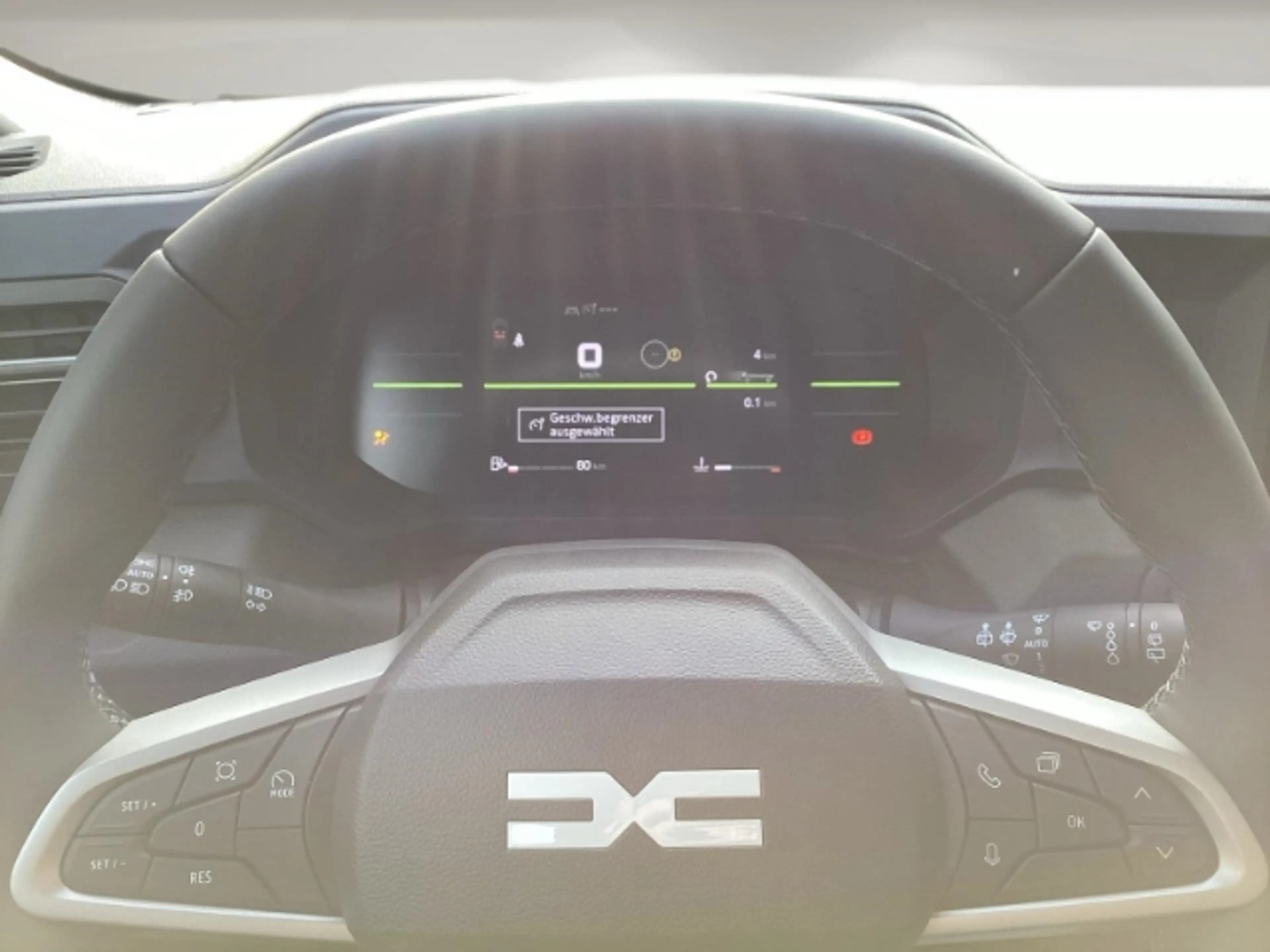 Dacia Bigster Expression TCe140+WinterPlus-P+Navi+Klimaauto.+LED — photo 8