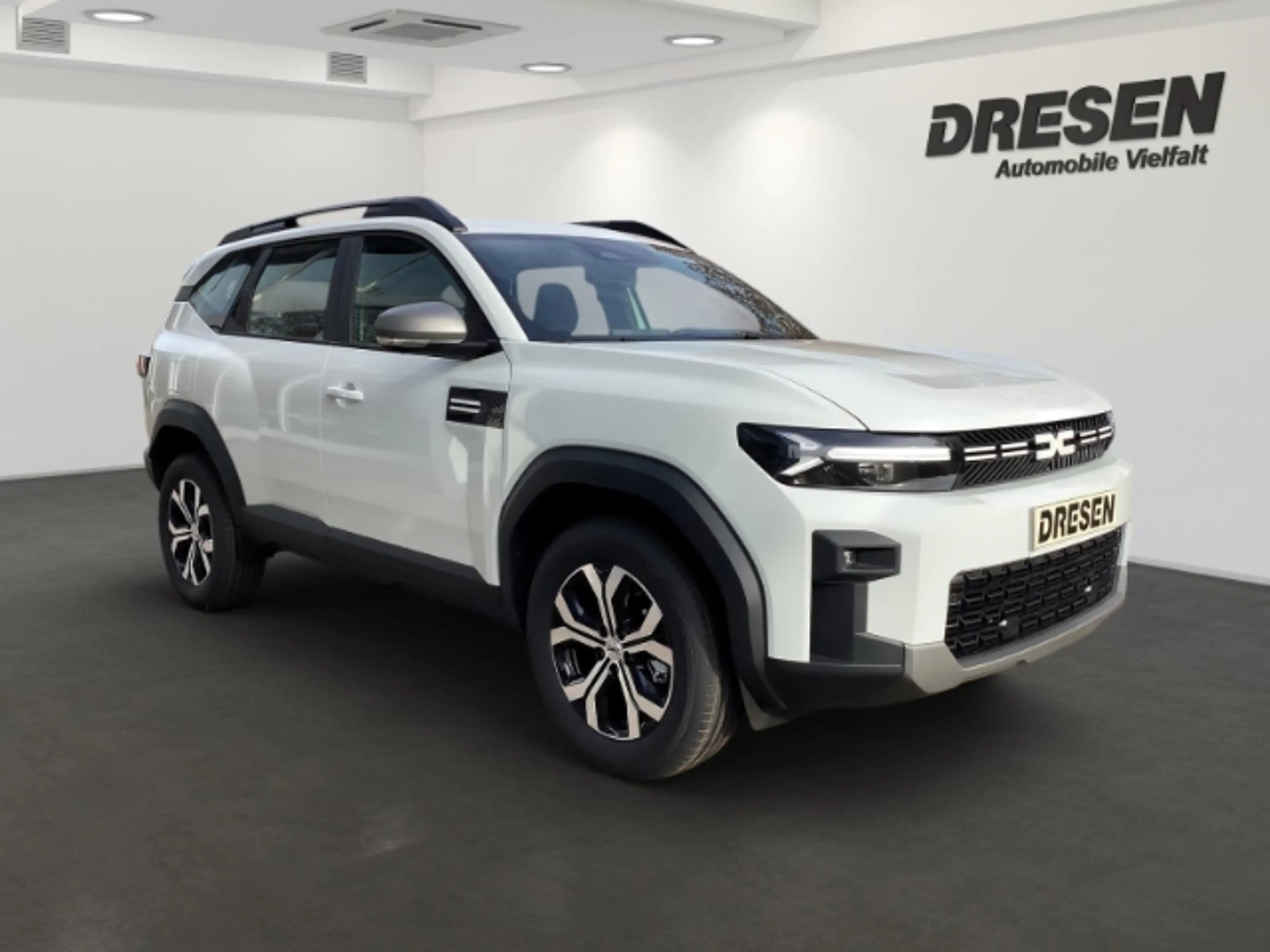 Dacia Bigster Expression TCe140+WinterPlus-P+Navi+Klimaauto.+LED — photo 2