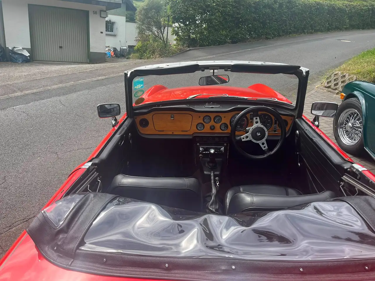 Triumph TR6 PI, foto 3