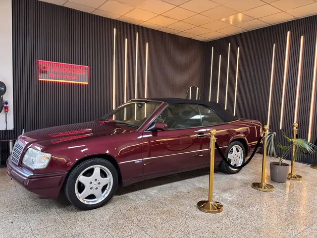 Mercedes-Benz E 220 Cabrio Sportline  Klima AMG 17 Zoll