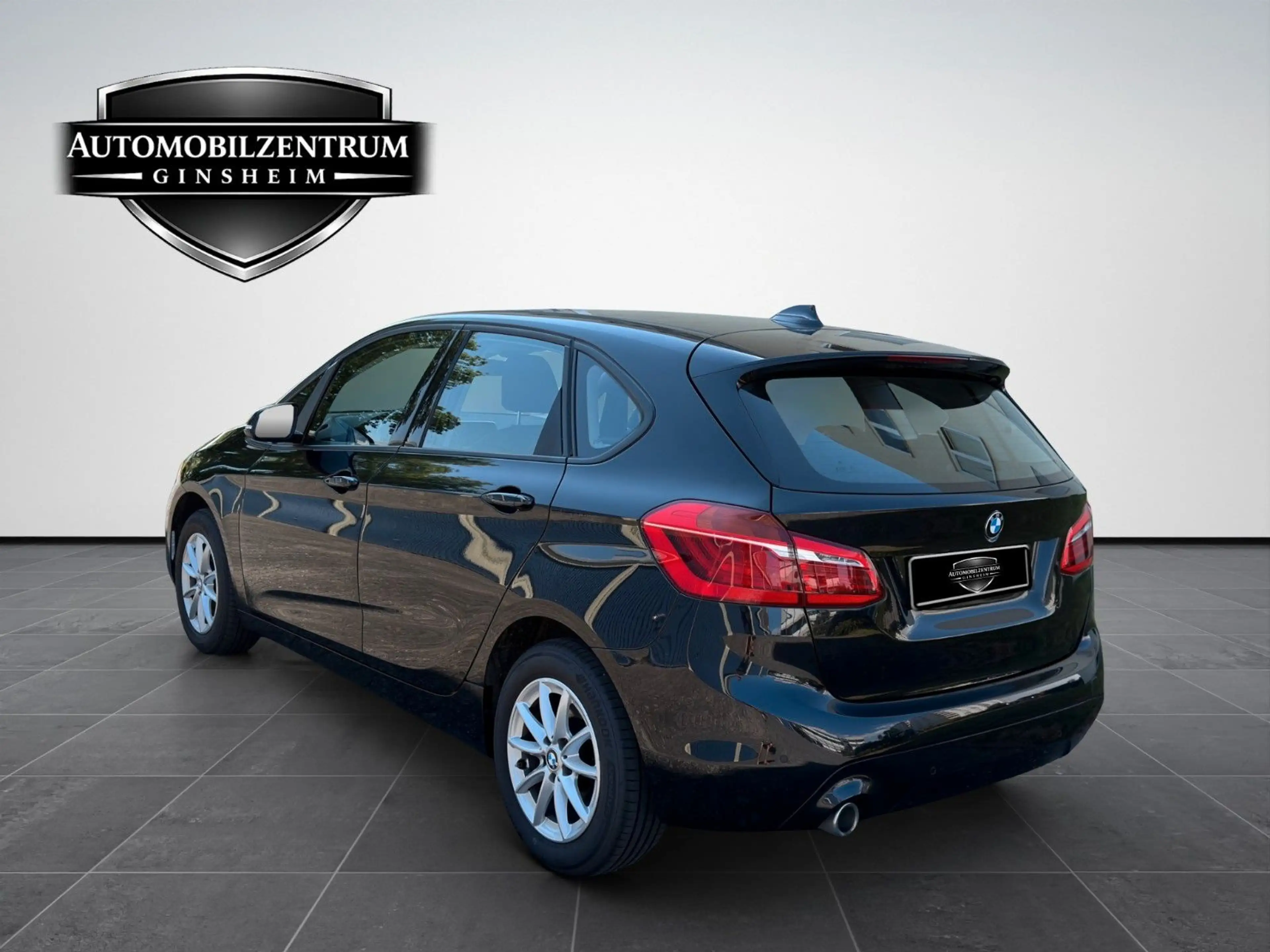 BMW 216 D ACTIVE TOURER ADVANTAGE! PDC! SHZ! AHK! — photo 4