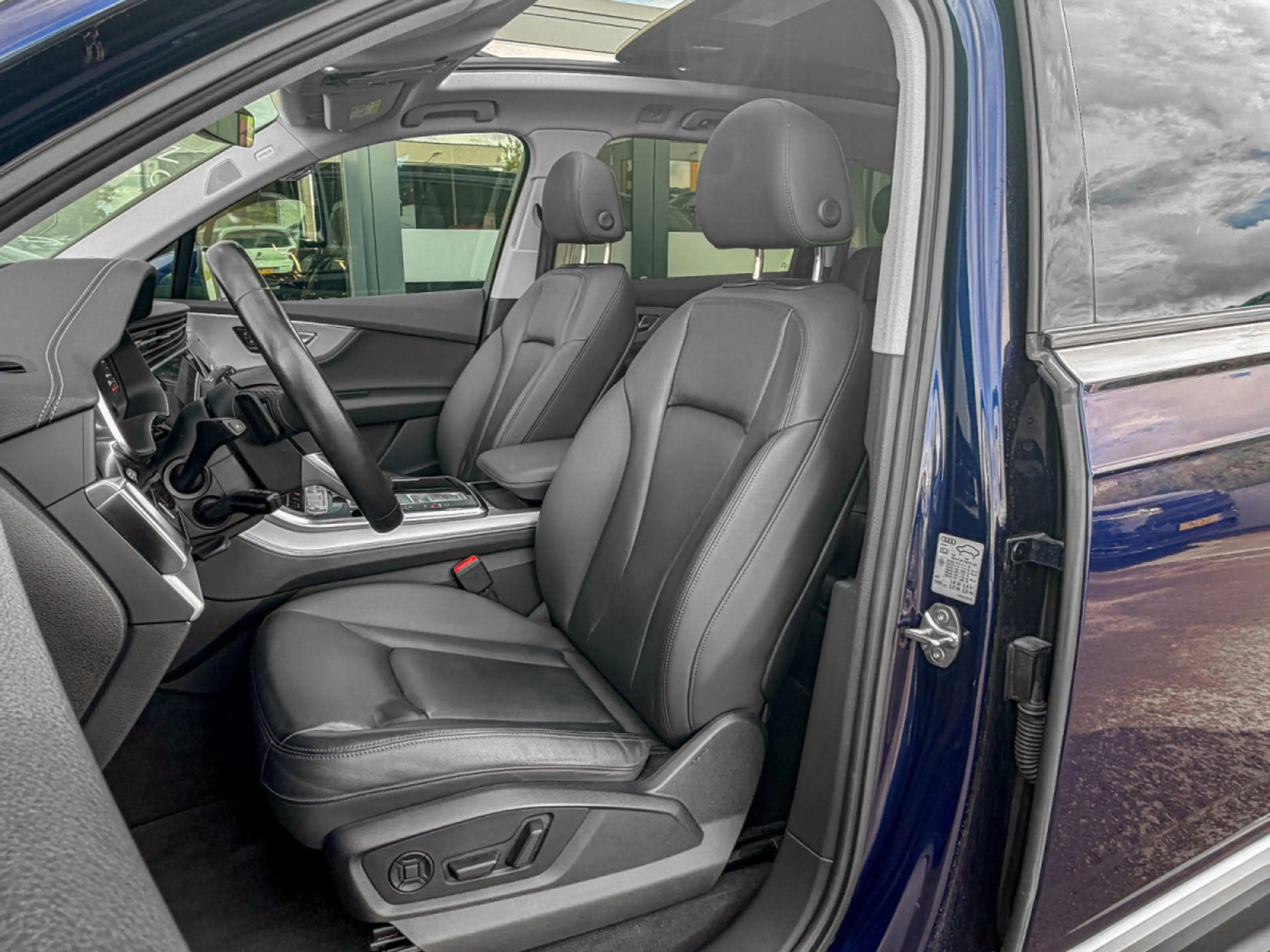 Audi Q7 Q7 55 TFSI e quattro/B&O/PANO/19/STHZ/HUP/MATRIX/A — photo 4
