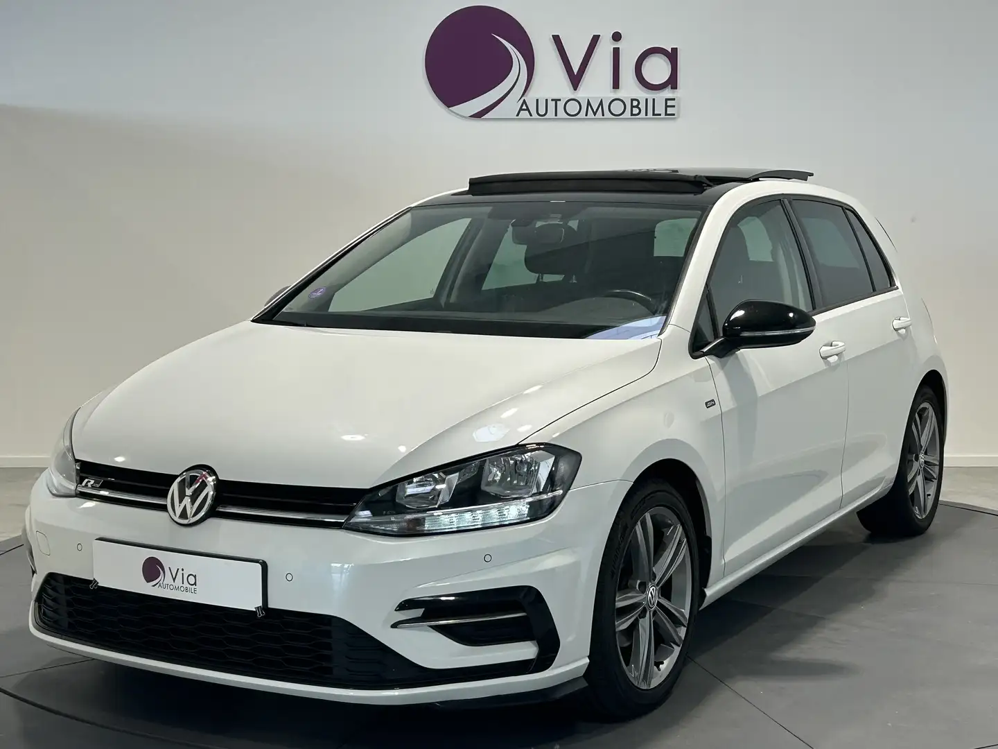 Volkswagen Golf TSI 115 Join - Pack R-Line Exterieur origine, toit Blanc - 1