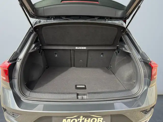 Volkswagen T-Roc view 14