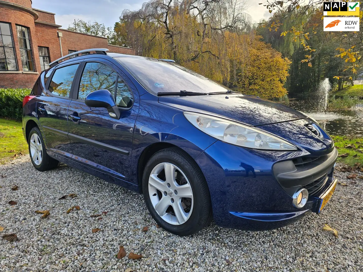 Peugeot 207 SW 1.6 VTi XS AUTOMAAT/airco/CRUISE/leder Blau - 1