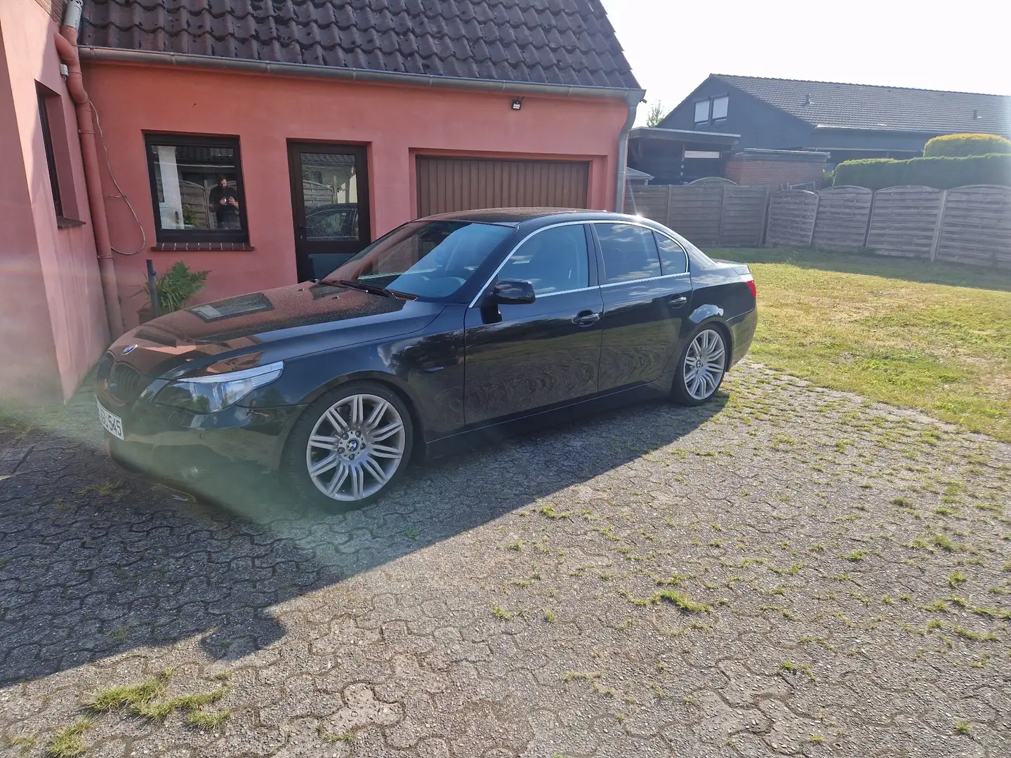 BMW 545 545i Schwarz - 2