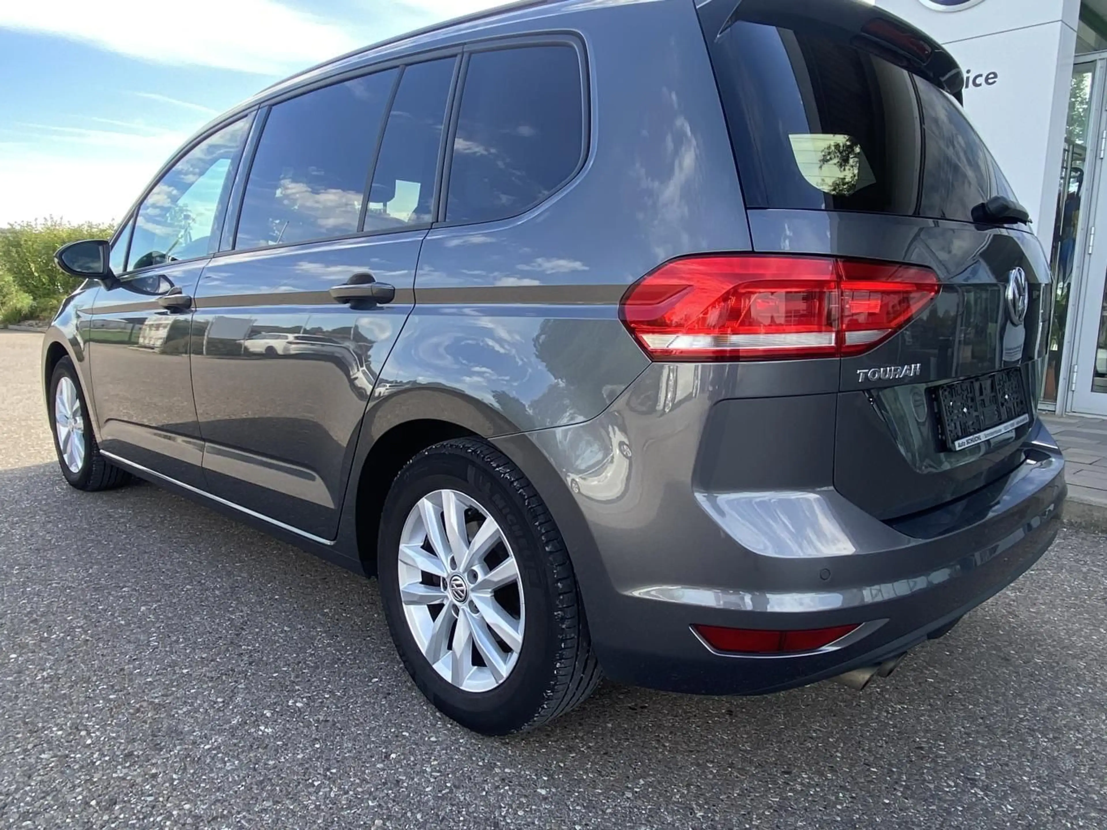 Volkswagen Touran 2.0 TDI DSG COMFORTLINE AHK+ACC+NAVI+ACC+ — photo 4