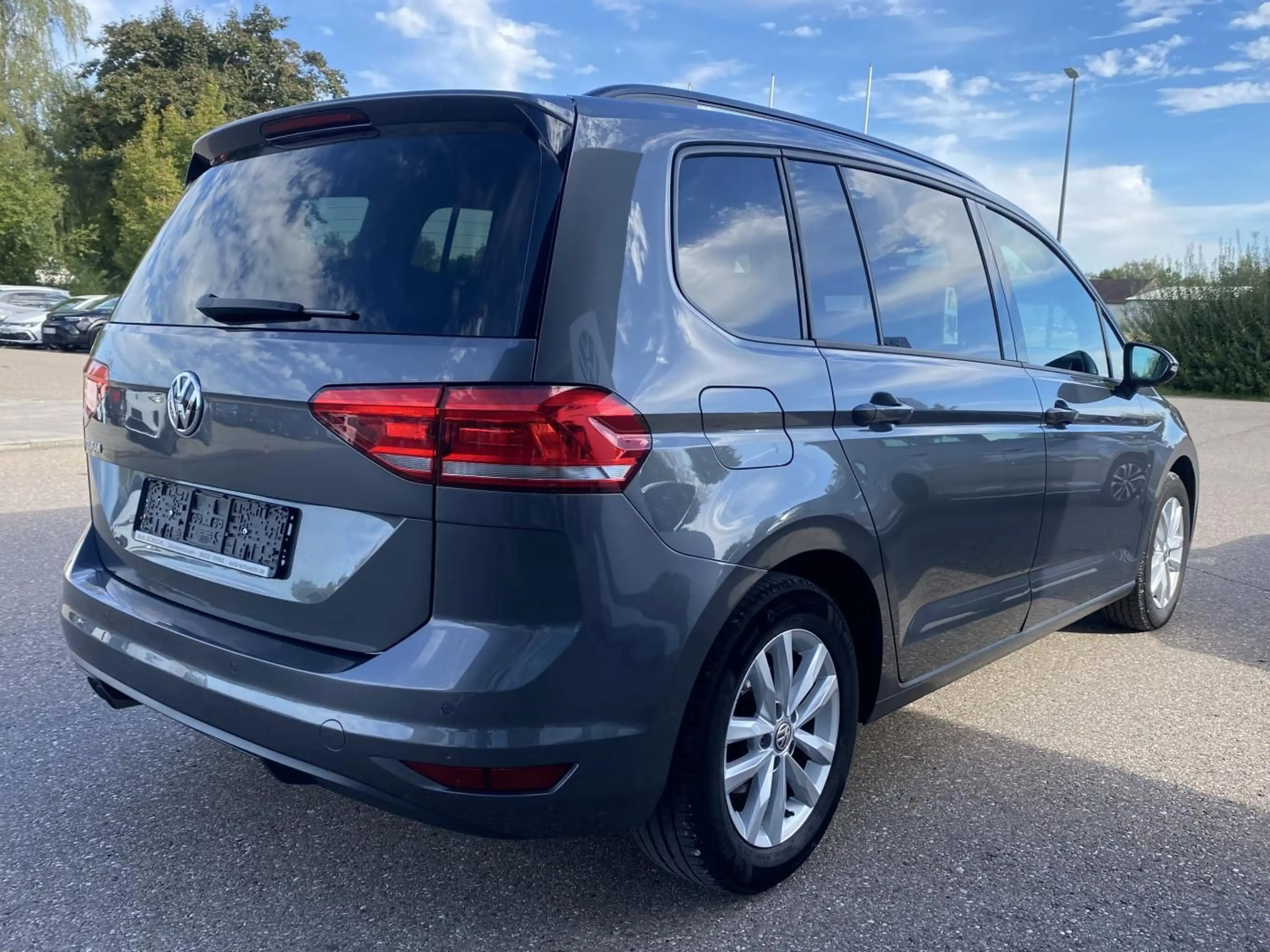 Volkswagen Touran 2.0 TDI DSG COMFORTLINE AHK+ACC+NAVI+ACC+ — photo 6