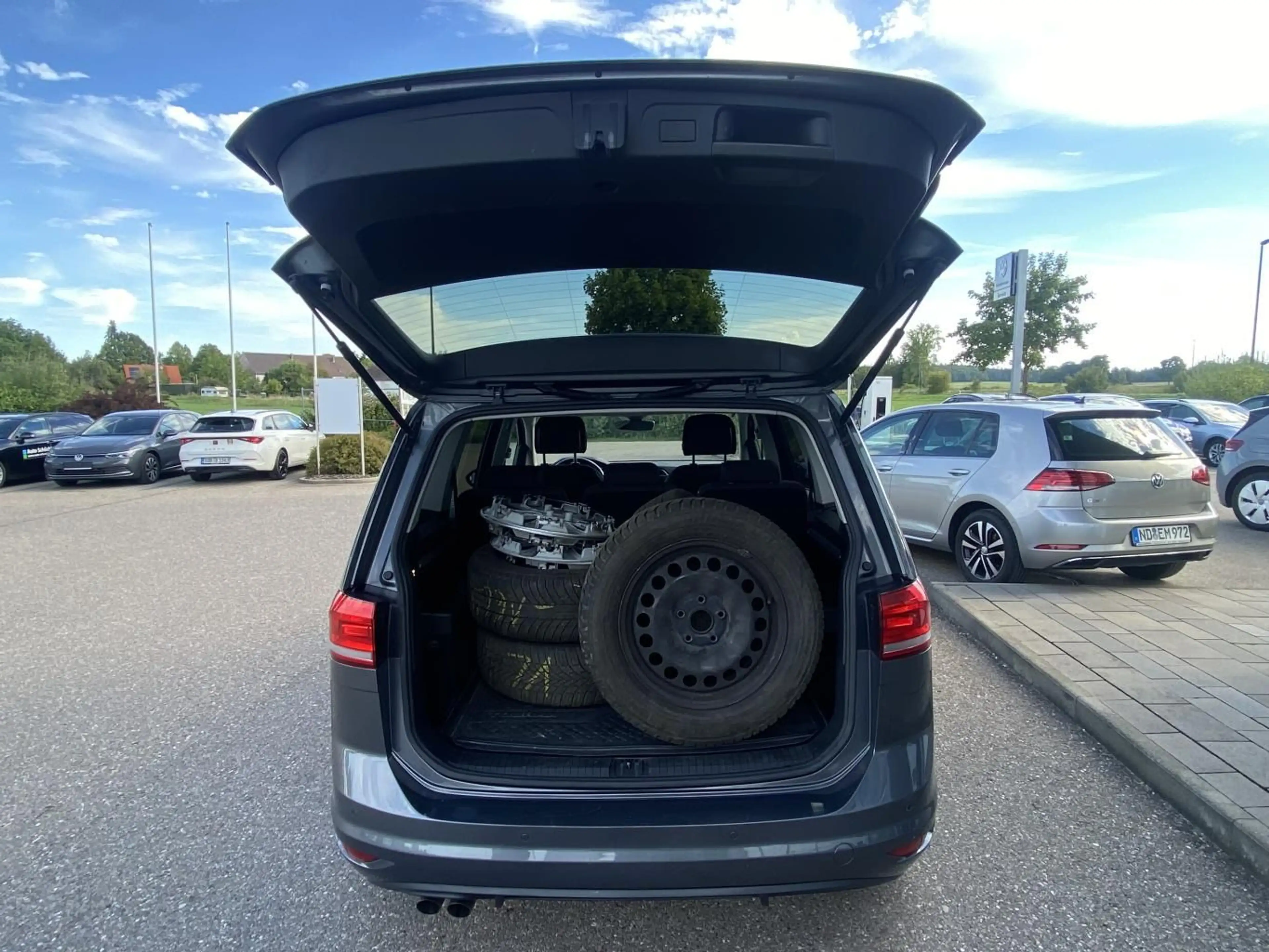 Volkswagen Touran 2.0 TDI DSG COMFORTLINE AHK+ACC+NAVI+ACC+ — photo 15