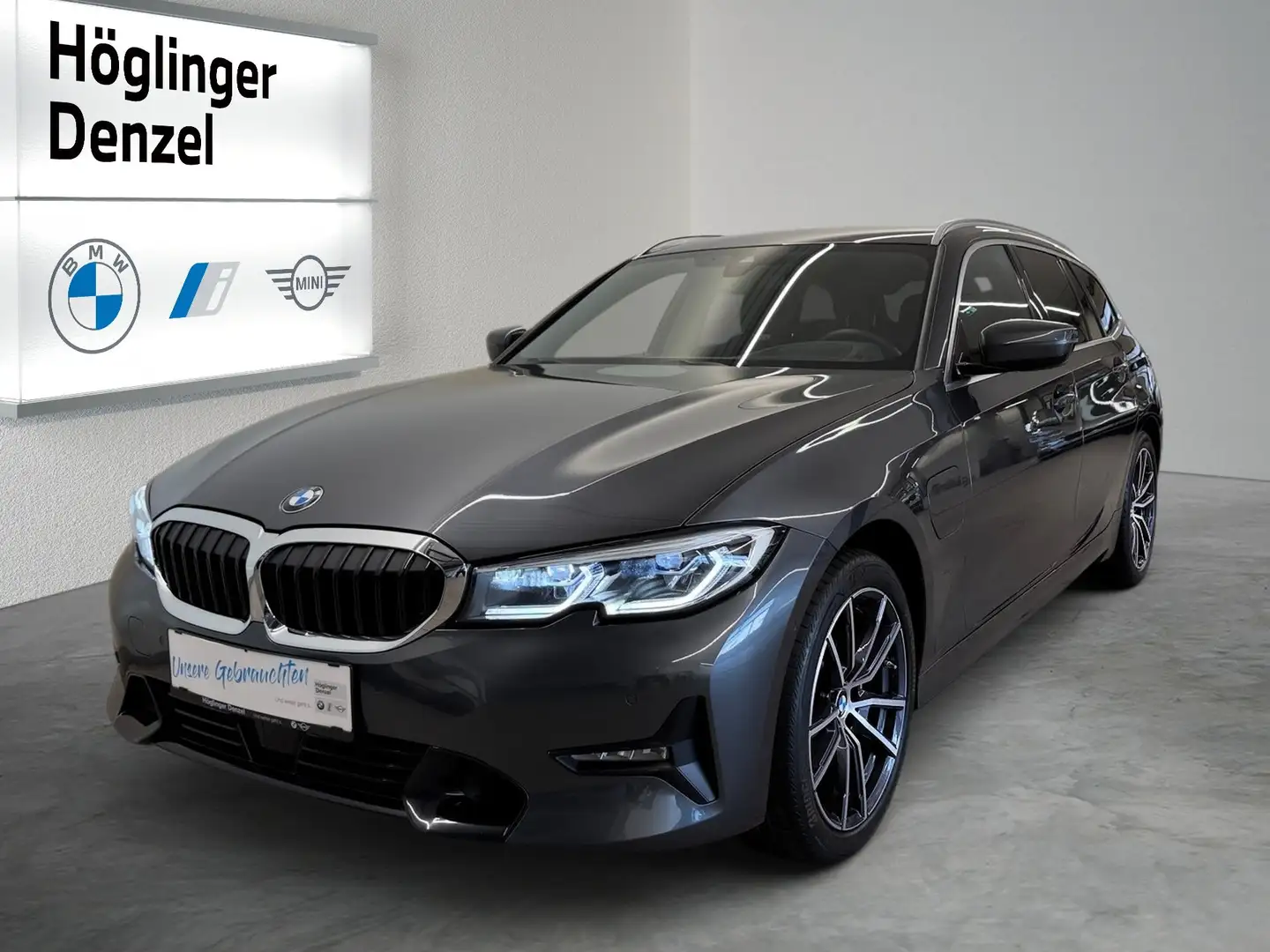 BMW 320 e xDrive Grau - 1