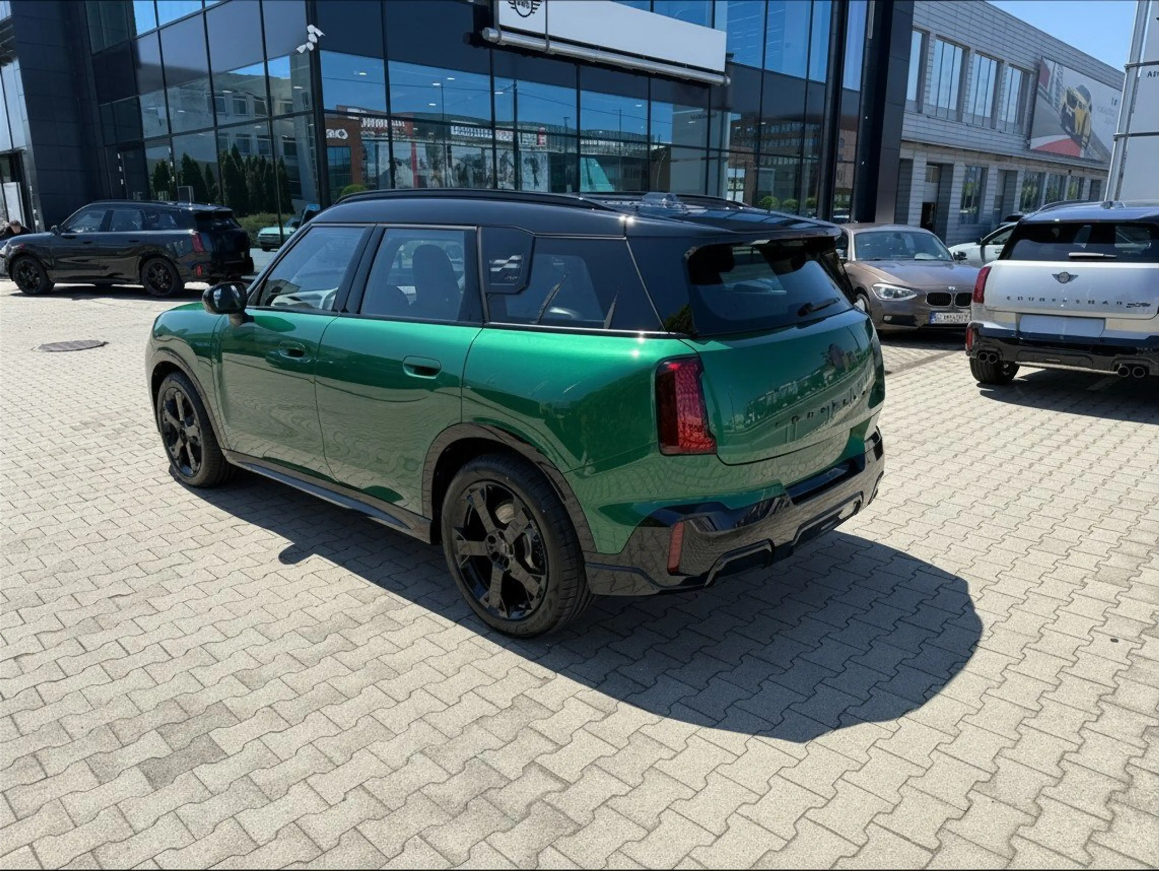MINI John Cooper Works Countryman S ALL4 John Cooper Works Trim — photo 10