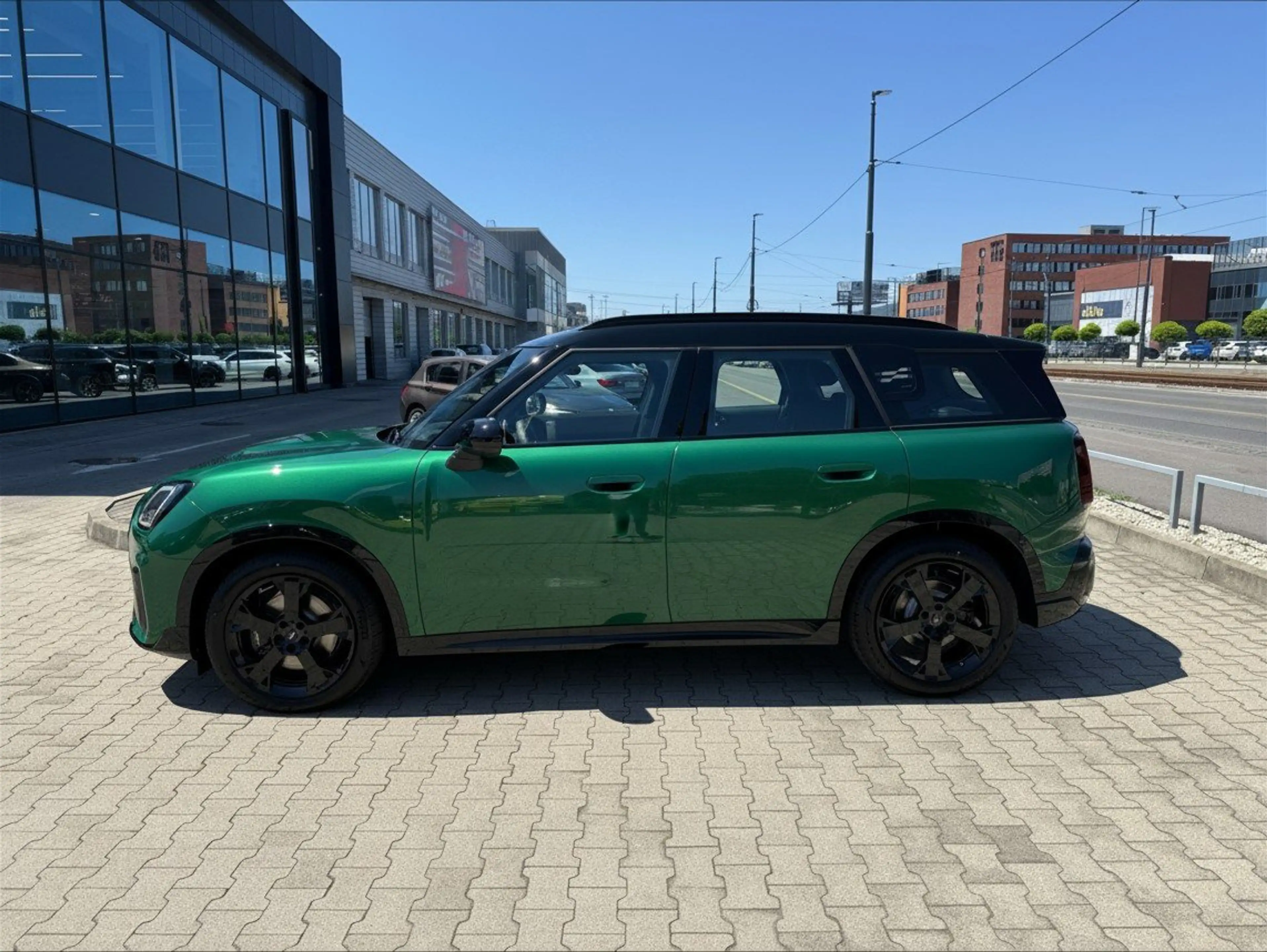 MINI John Cooper Works Countryman S ALL4 John Cooper Works Trim — photo 3