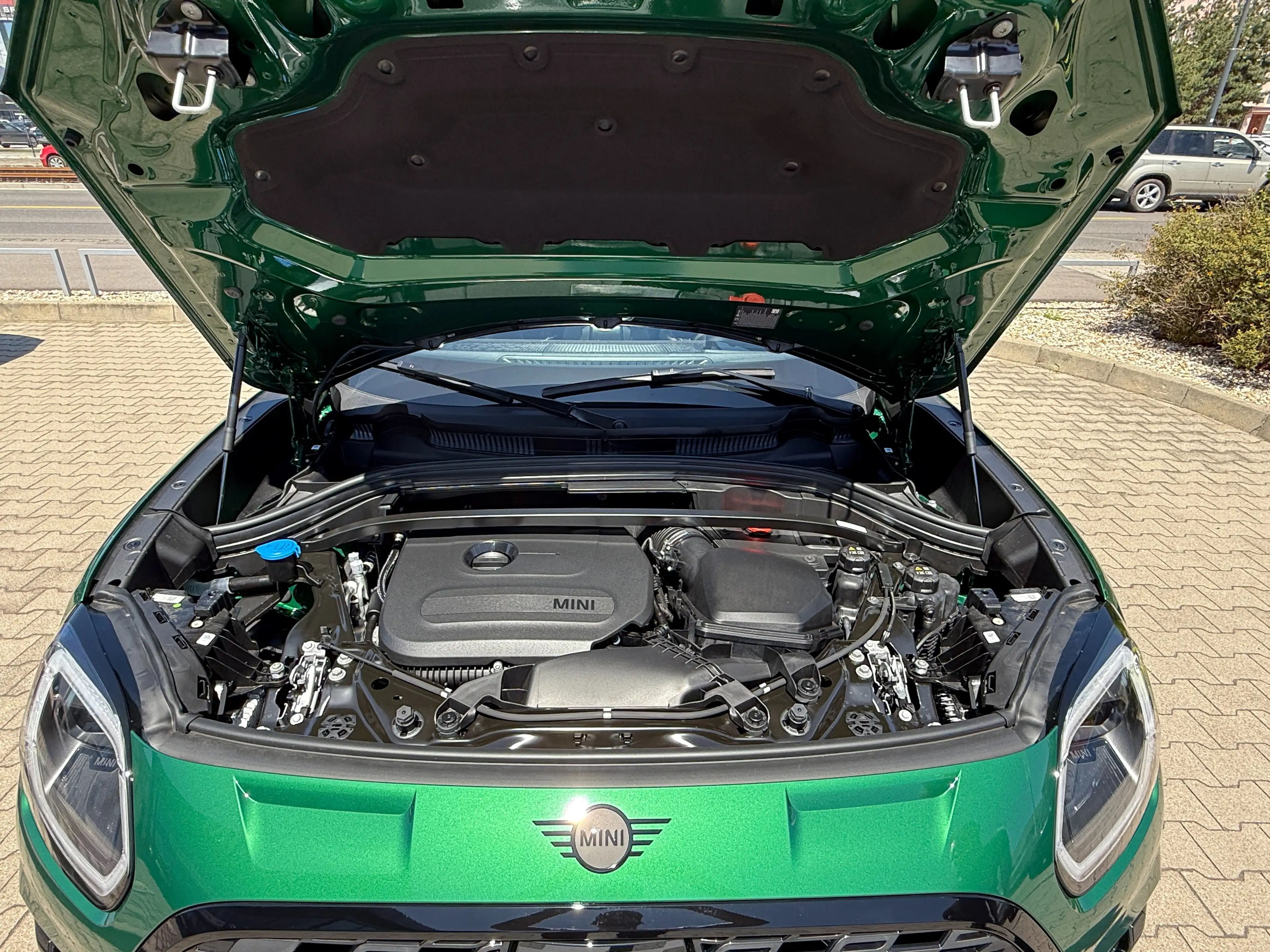 MINI John Cooper Works Countryman S ALL4 John Cooper Works Trim — photo 9