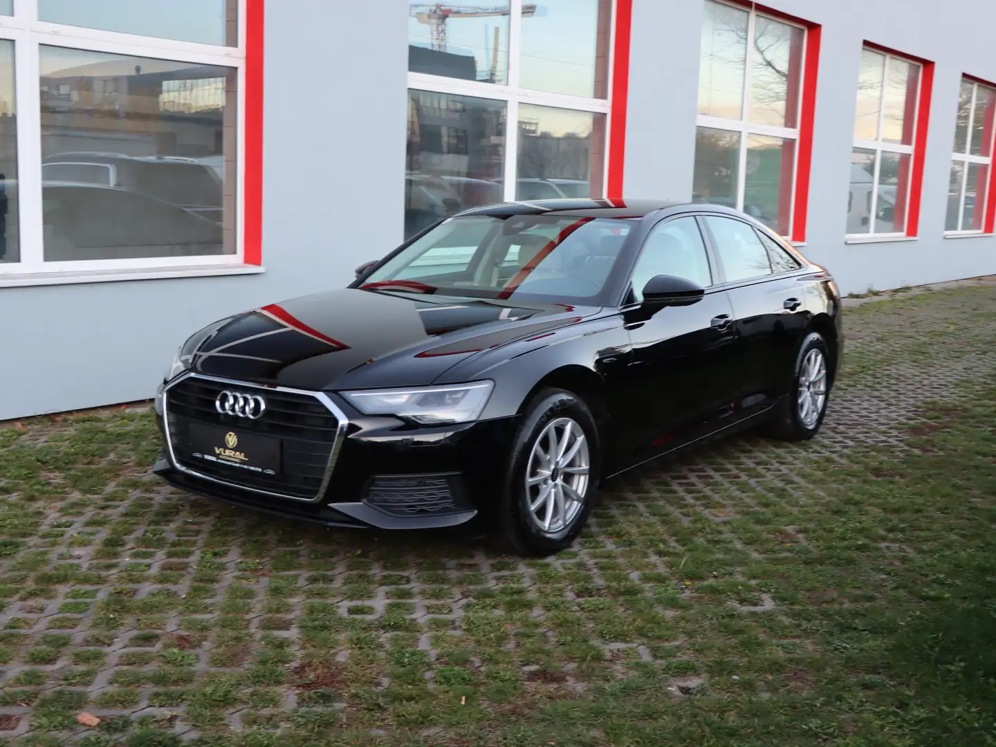 Audi A6 40 TDI S-tronic | NAVI | Virtual Cockpit plus | Zwart - 2