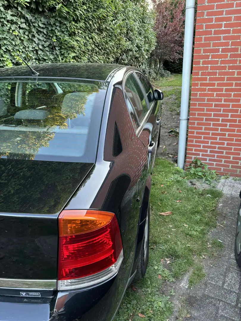 Opel Vectra 2.2 Comfort - 1