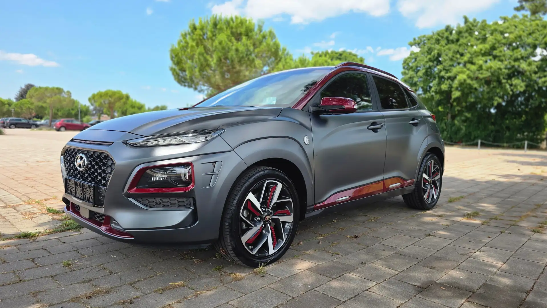 Hyundai KONA Iron Man Edition 2WD DCT HUD LEDER KAM LED MATTLAC Grijs - 1