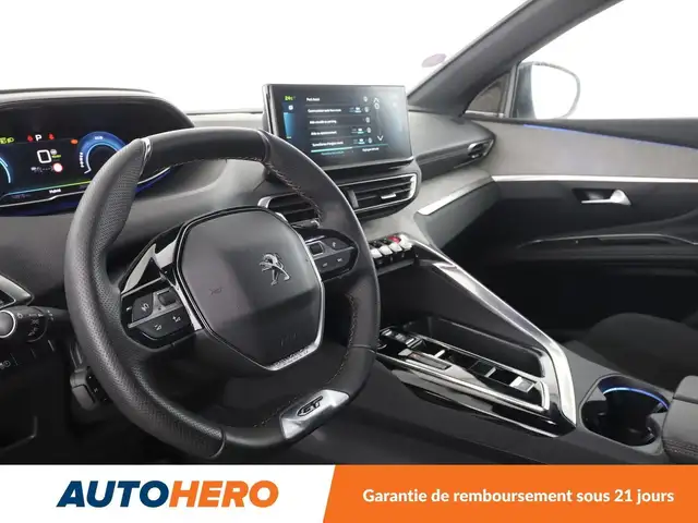 Peugeot 3008 view 11