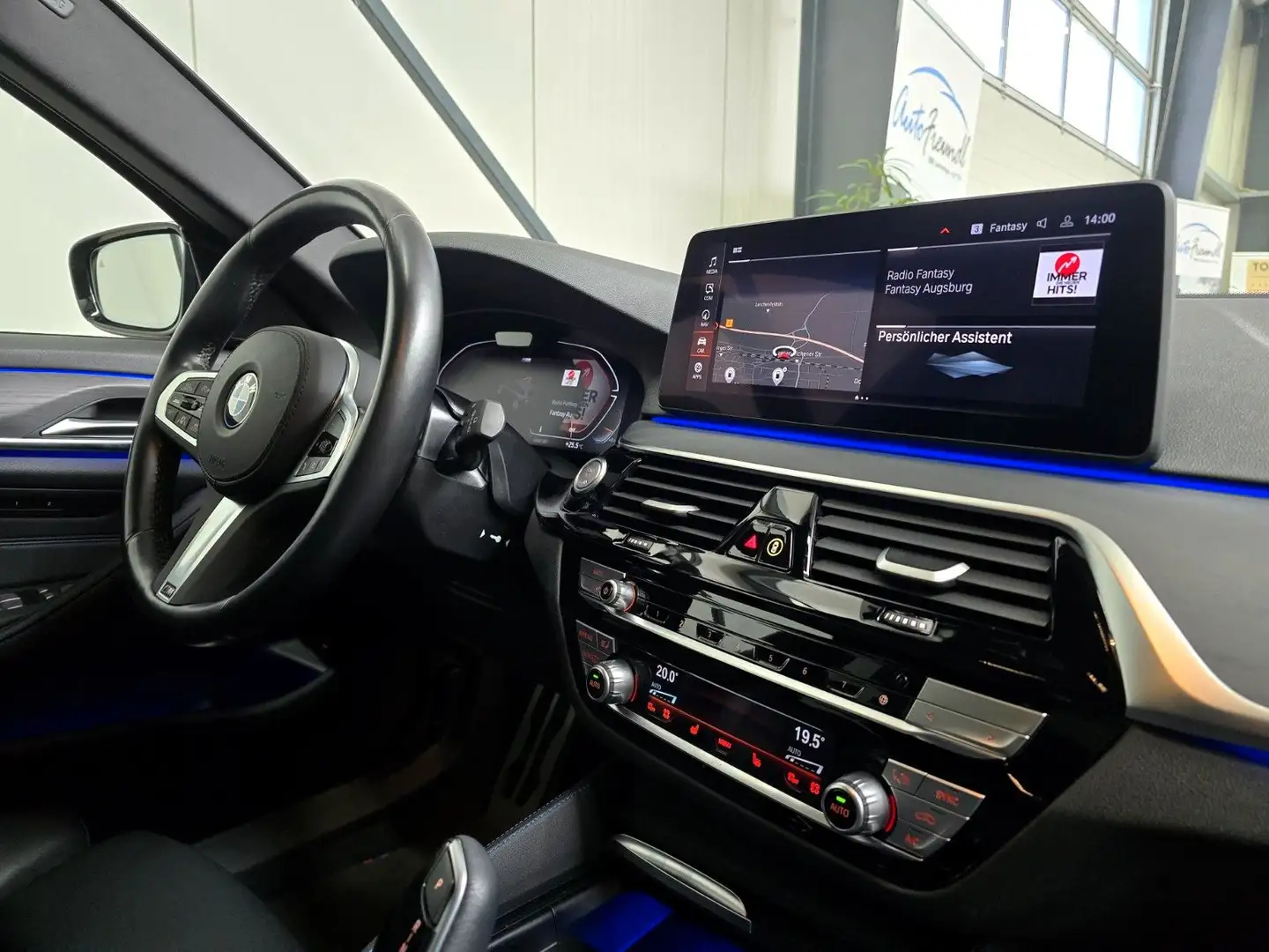 BMW 530 d xDrive M Sport PRO *20 Zoll*Pano*HuD*360* Grau - 2