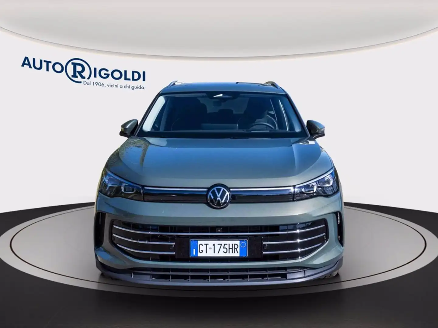 Volkswagen Tiguan 1.5 etsi elegance 150cv dsg Zelená - 2