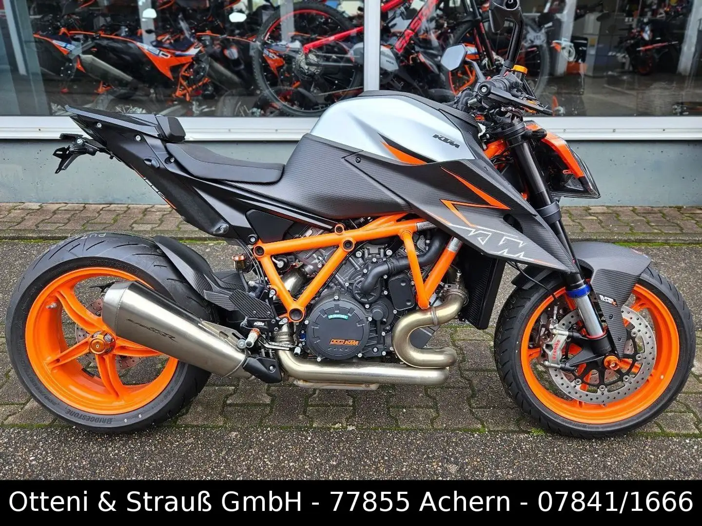 KTM 1290 Super Duke R Evo *VOLLCARBON** Oranj - 1