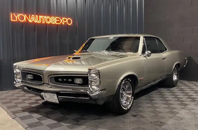 Pontiac GTO CLONE GTO 400 CI