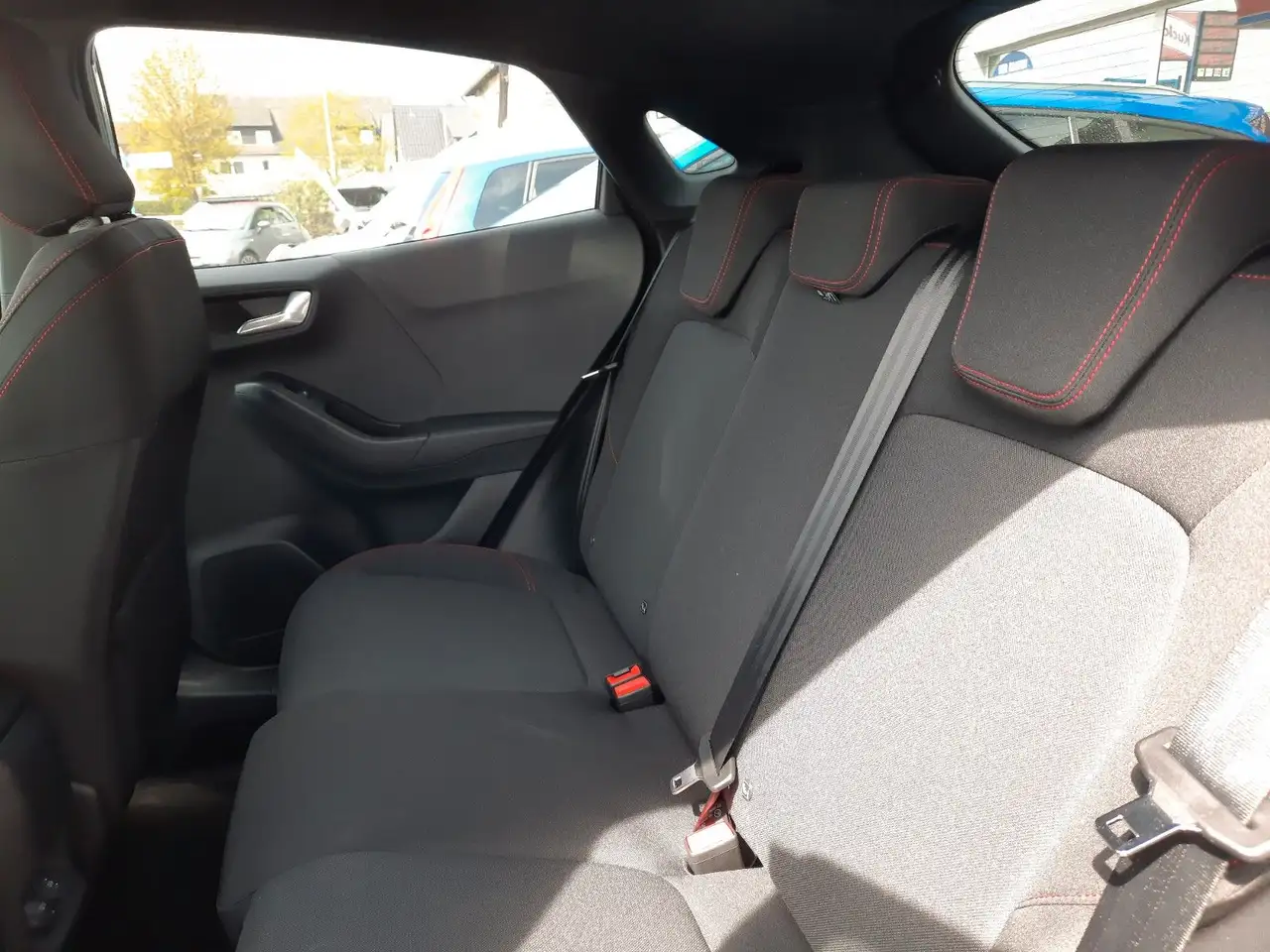 Ford Puma ST-Line Automatik mit Anhängekupplung abn. 10
