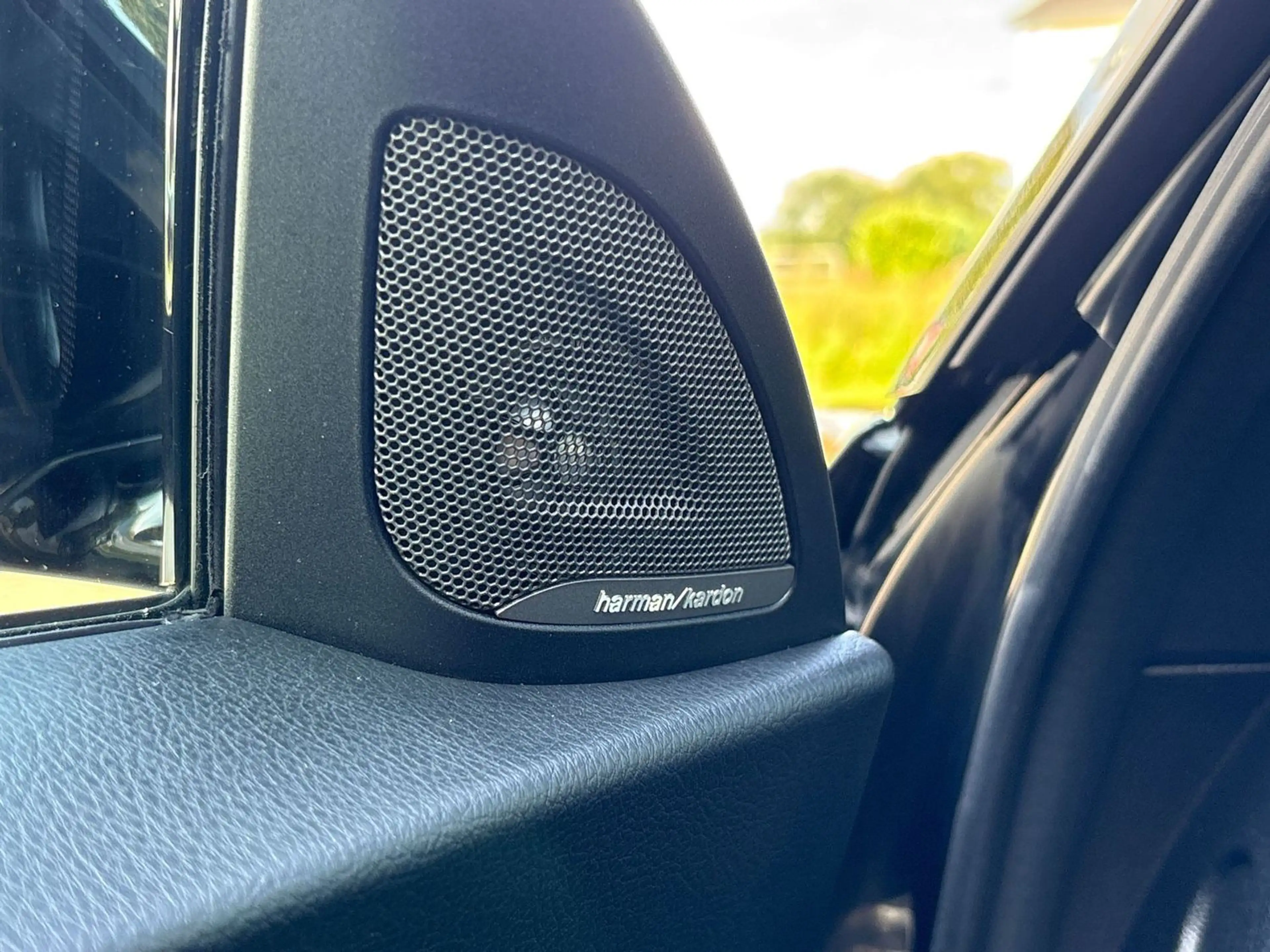 BMW 240 *KEYLESSGO*H&K*1HAND*DEUTSCHESF*LED*NAVI*VOLL — photo 15