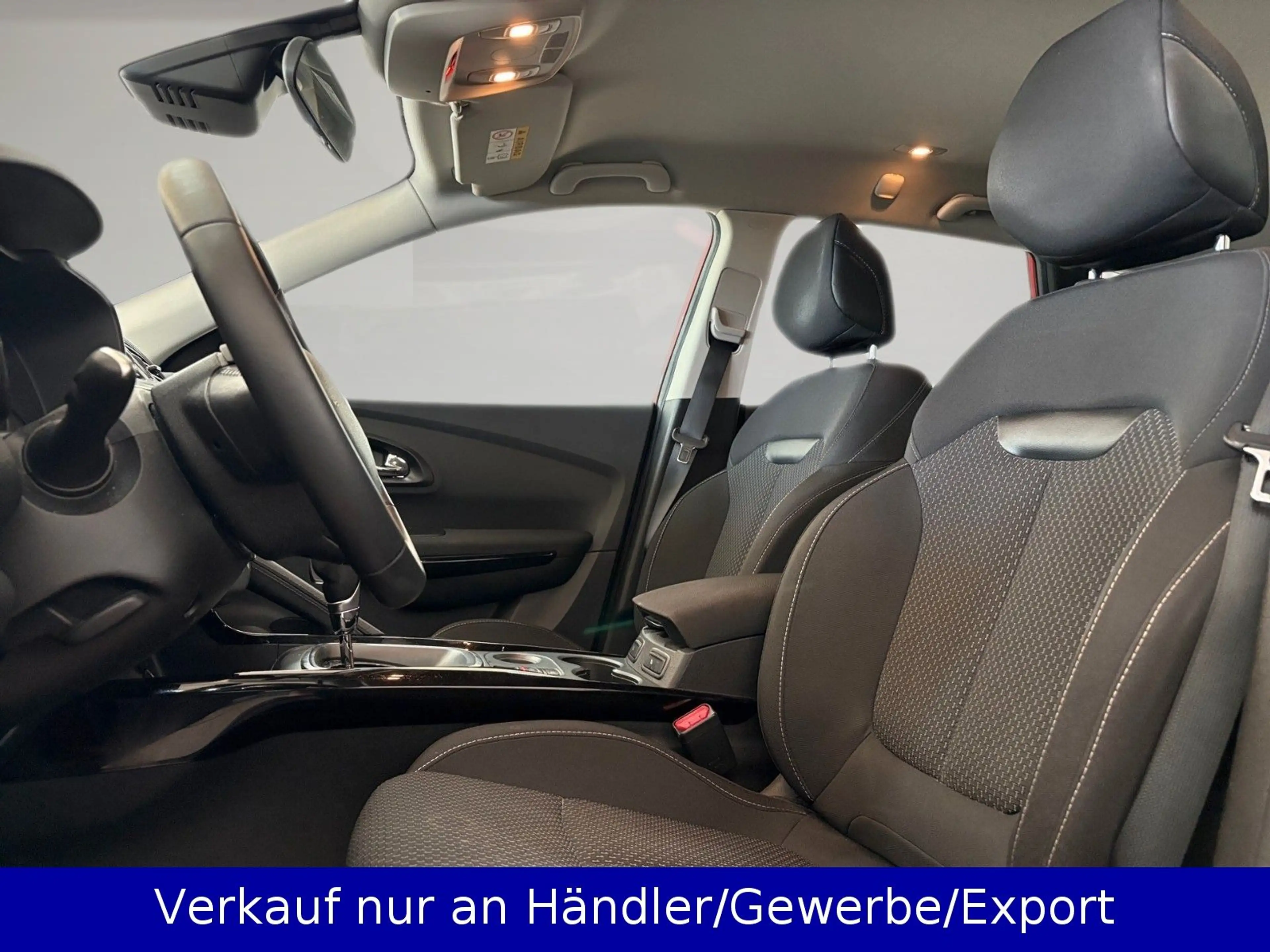 Renault Kadjar 1.2 TCe Automatik aus 1.Hand SHZ Navi PDC — photo 9