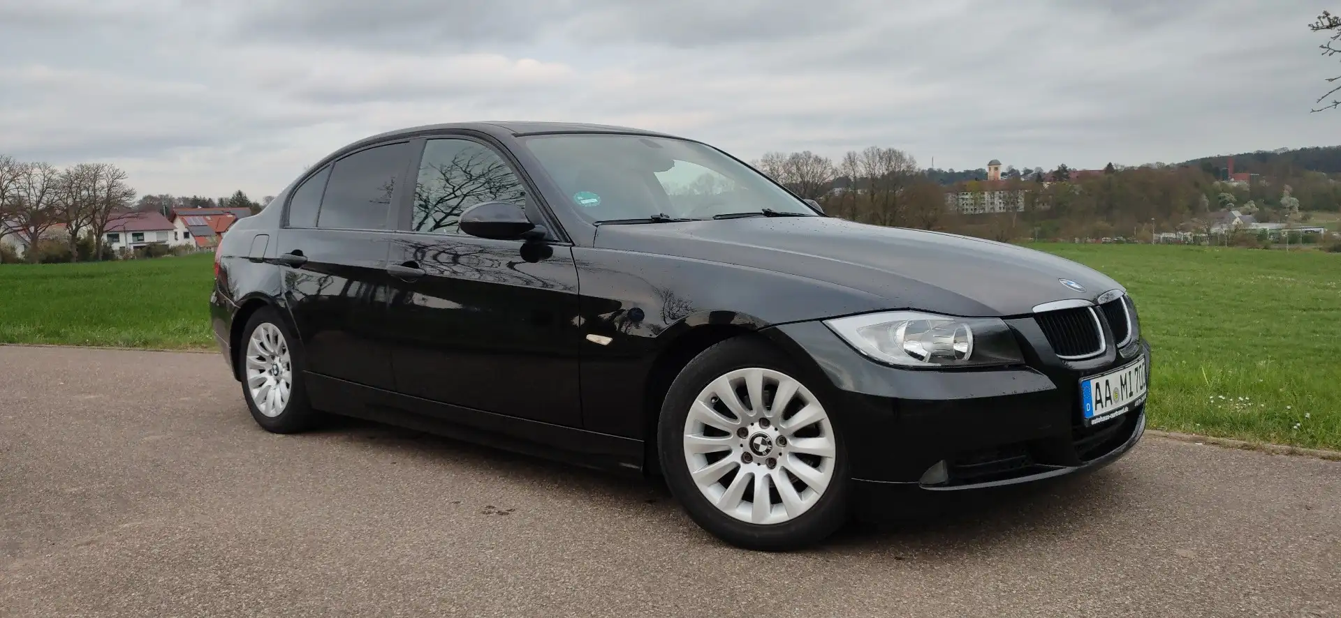 BMW 318 318i - 1
