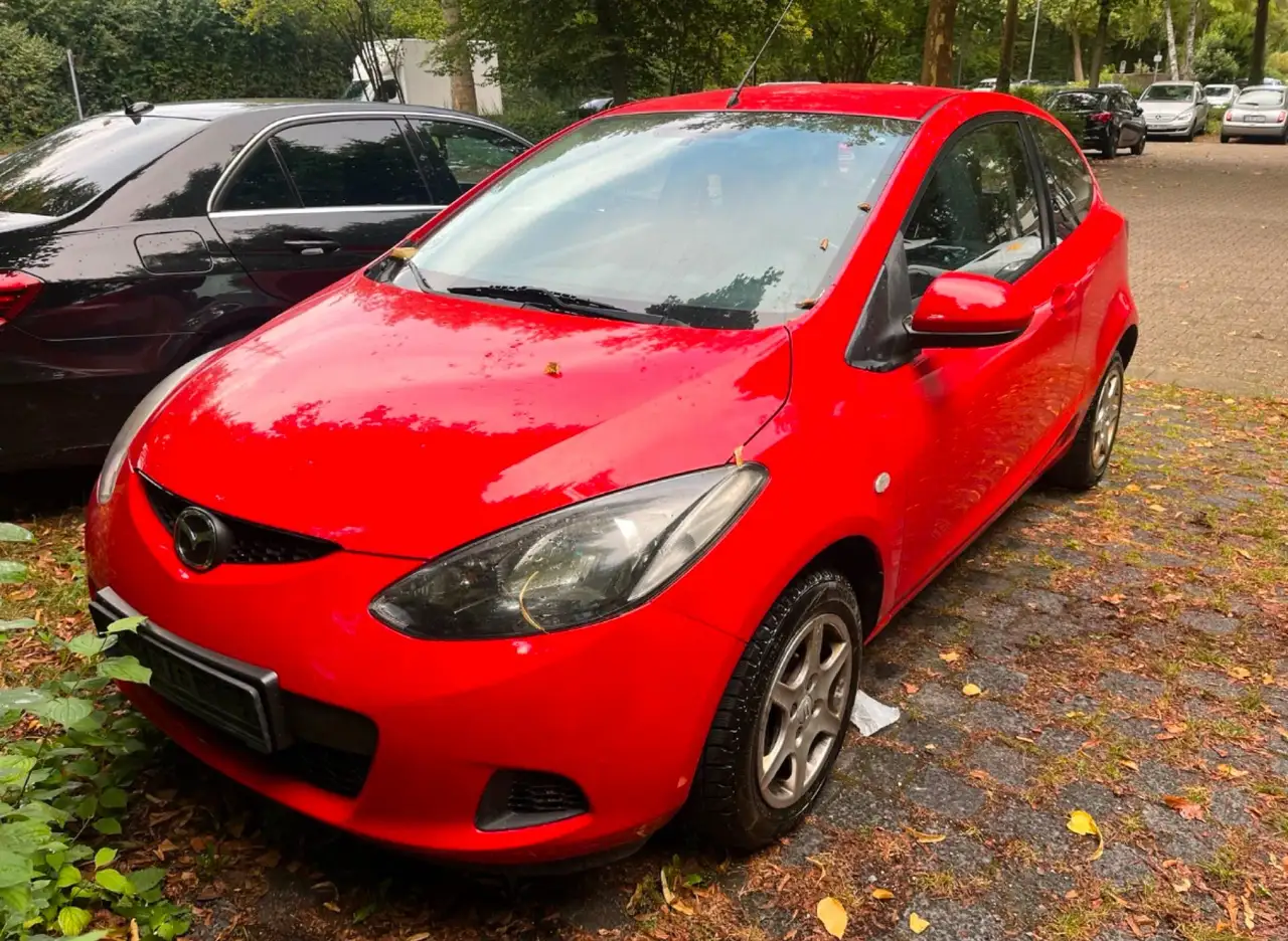 Mazda 2