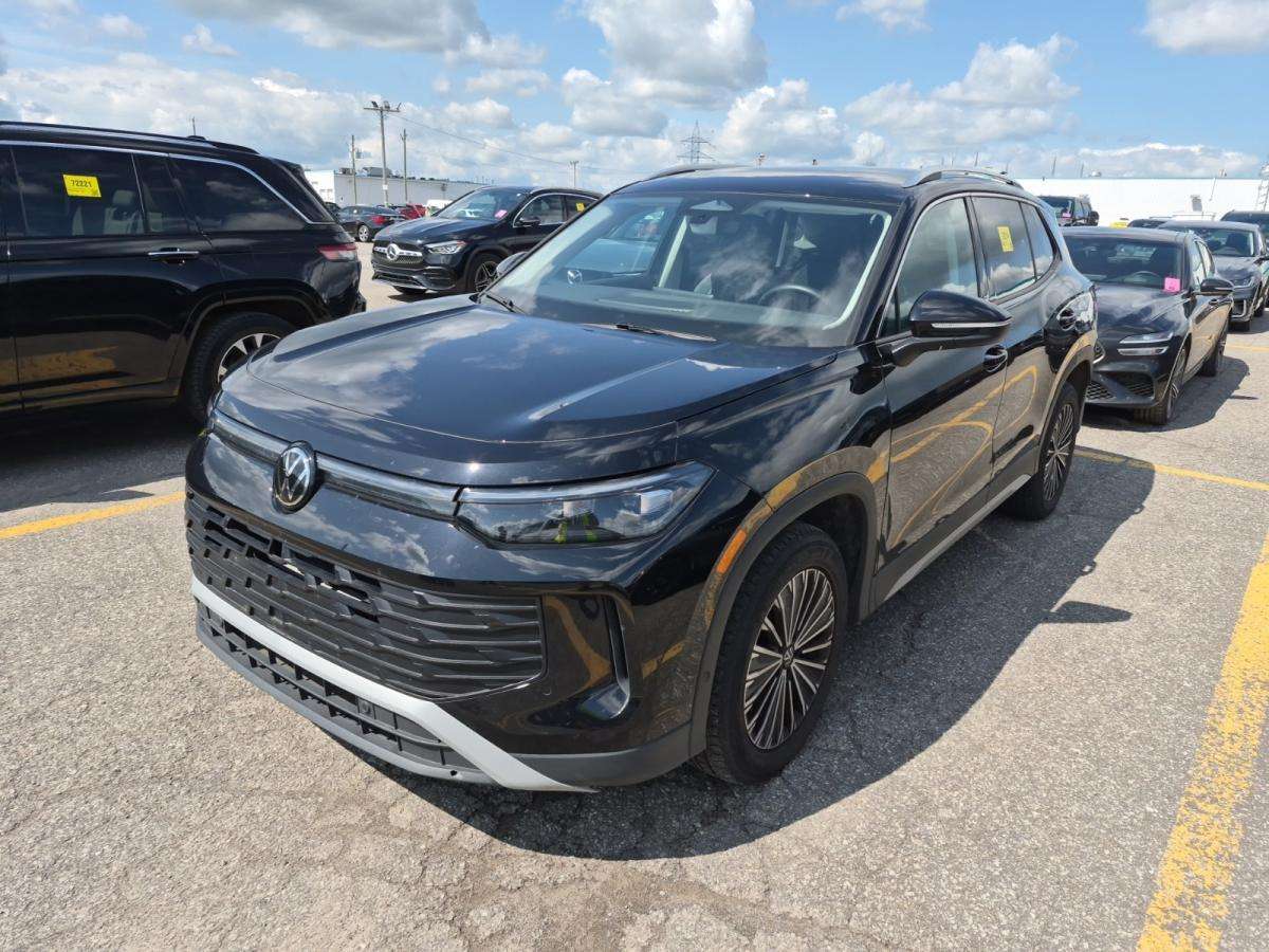 2026 Volkswagen Tiguan COMFORTLINE/4MOTION/PWR LEATHER/CARPLAY/27KM!
