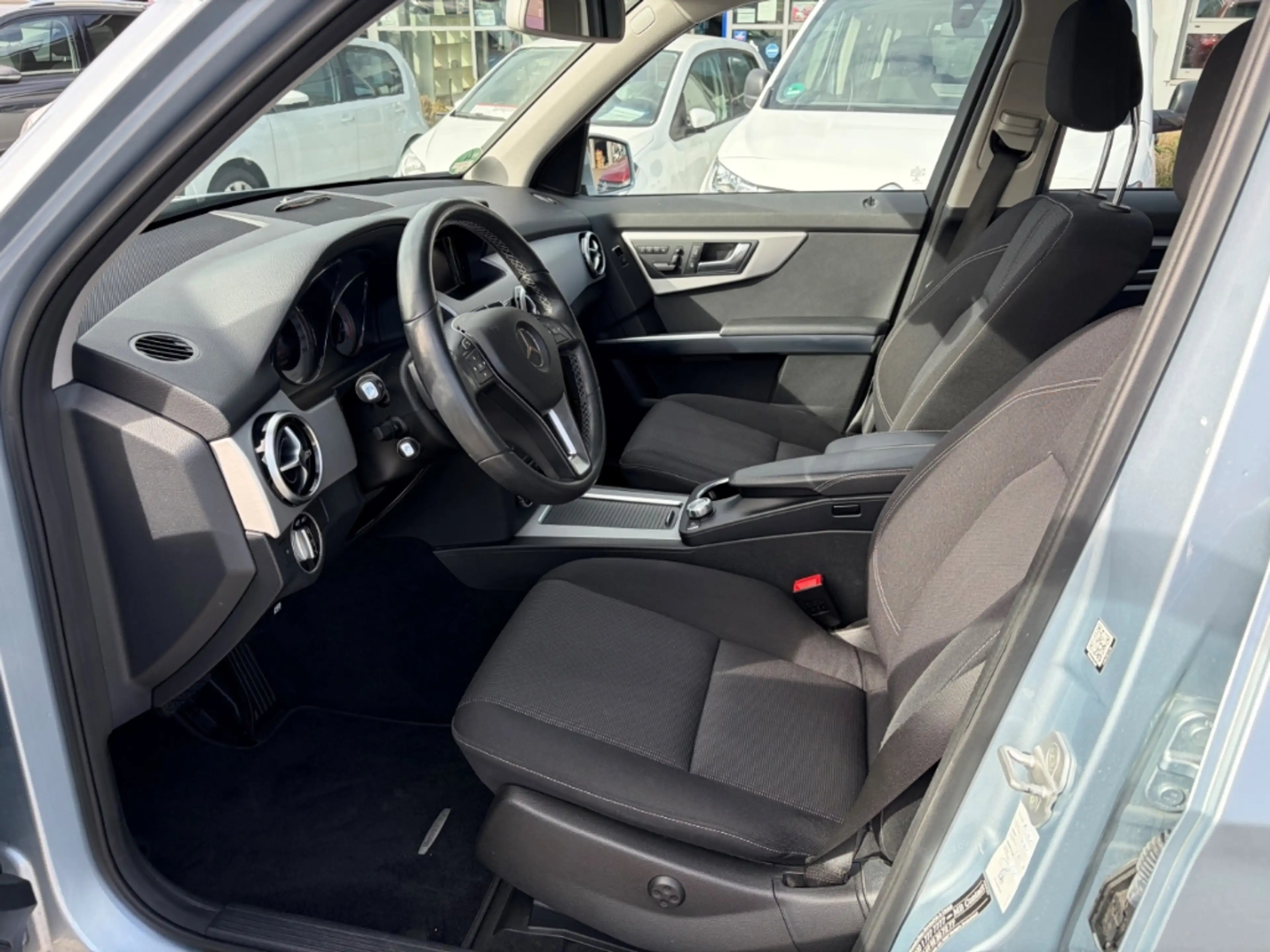 Mercedes-Benz GLK 200 CDI Navi Memory Sitze Bi-Xenon Kurvenlicht Klimaau — photo 15