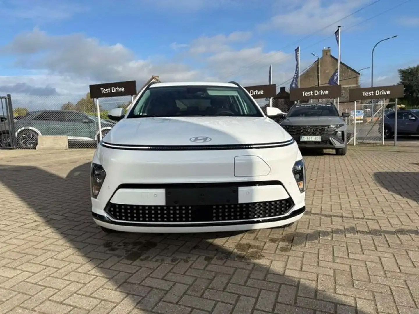 Hyundai KONA 65KWH - FEEL Wit - 2