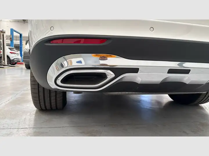 Mercedes-Benz GLC 2025, foto 12