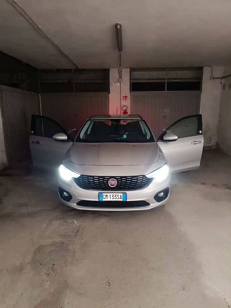 Fiat Tipo 4p 1.3 mjt Mirror 95cv my20 - 2