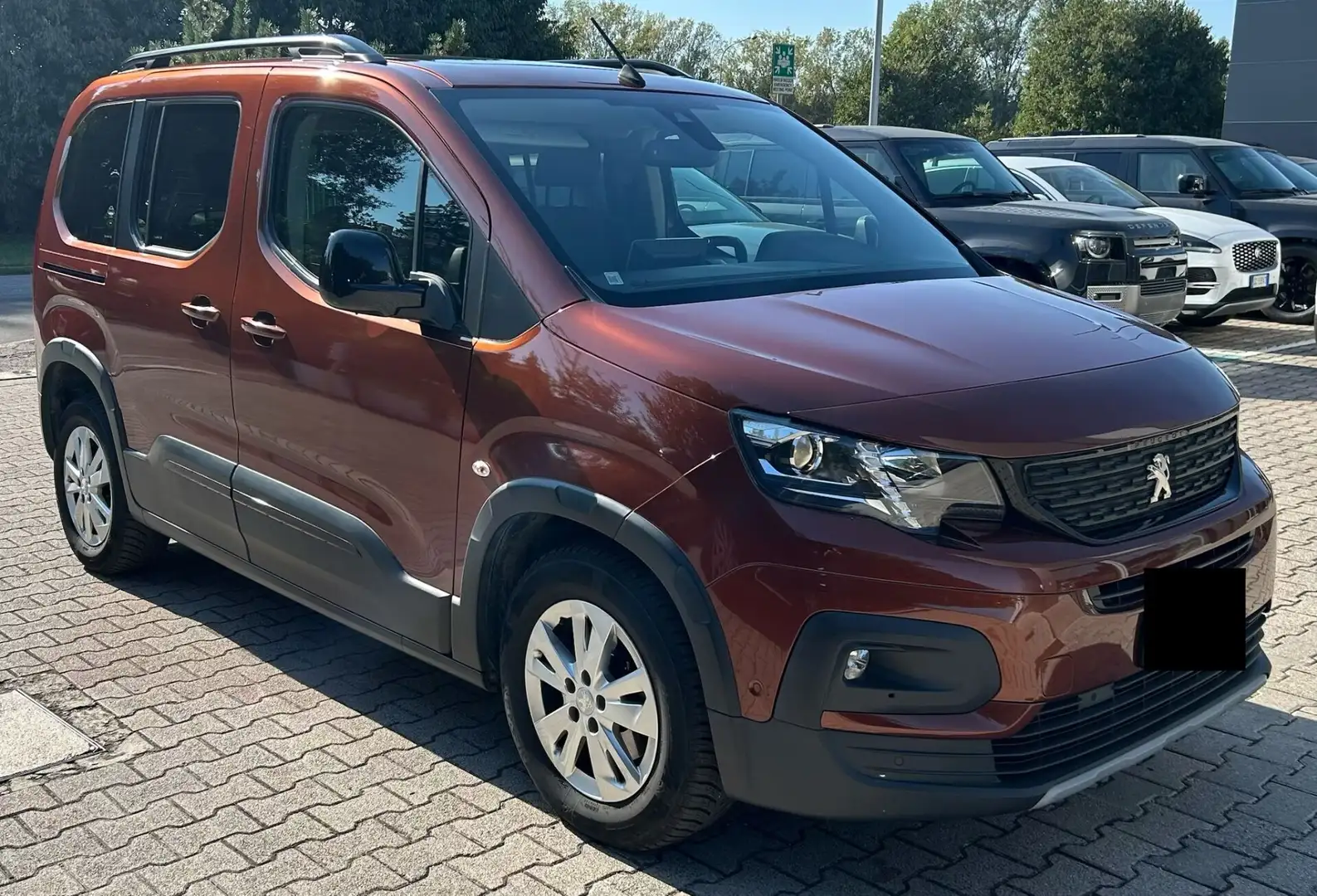 Peugeot Rifter Rifter BlueHDi 130 S&S EAT8 GT Line Standard Braun - 1