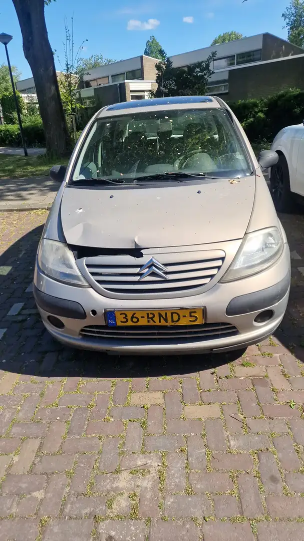 Citroen C3 C3 1.4i Différence - 1