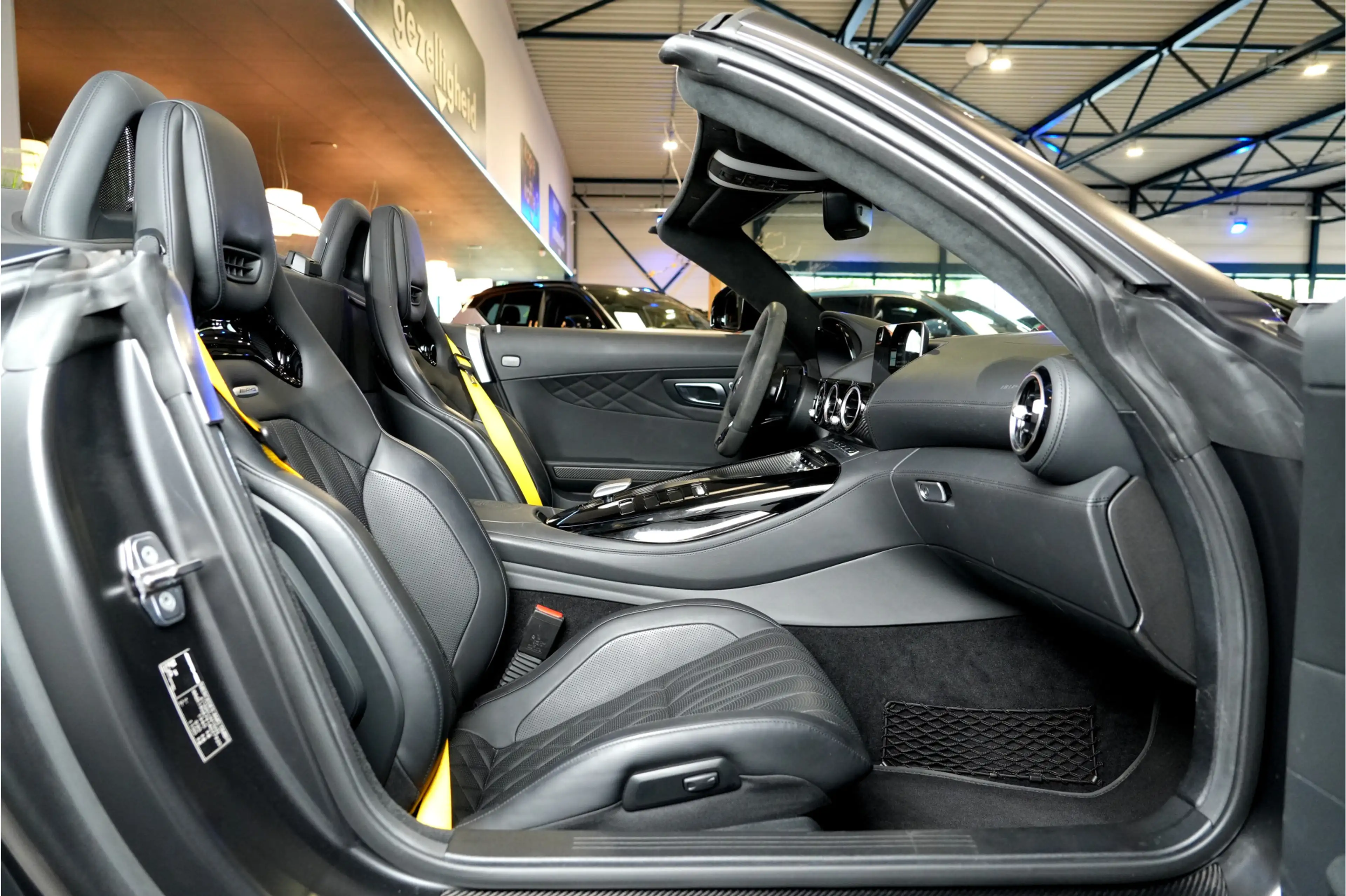 Mercedes-Benz AMG GT R Roadster 430kW/585pk DKG7 1/750 EXPORTPRIJS EX.B — photo 4
