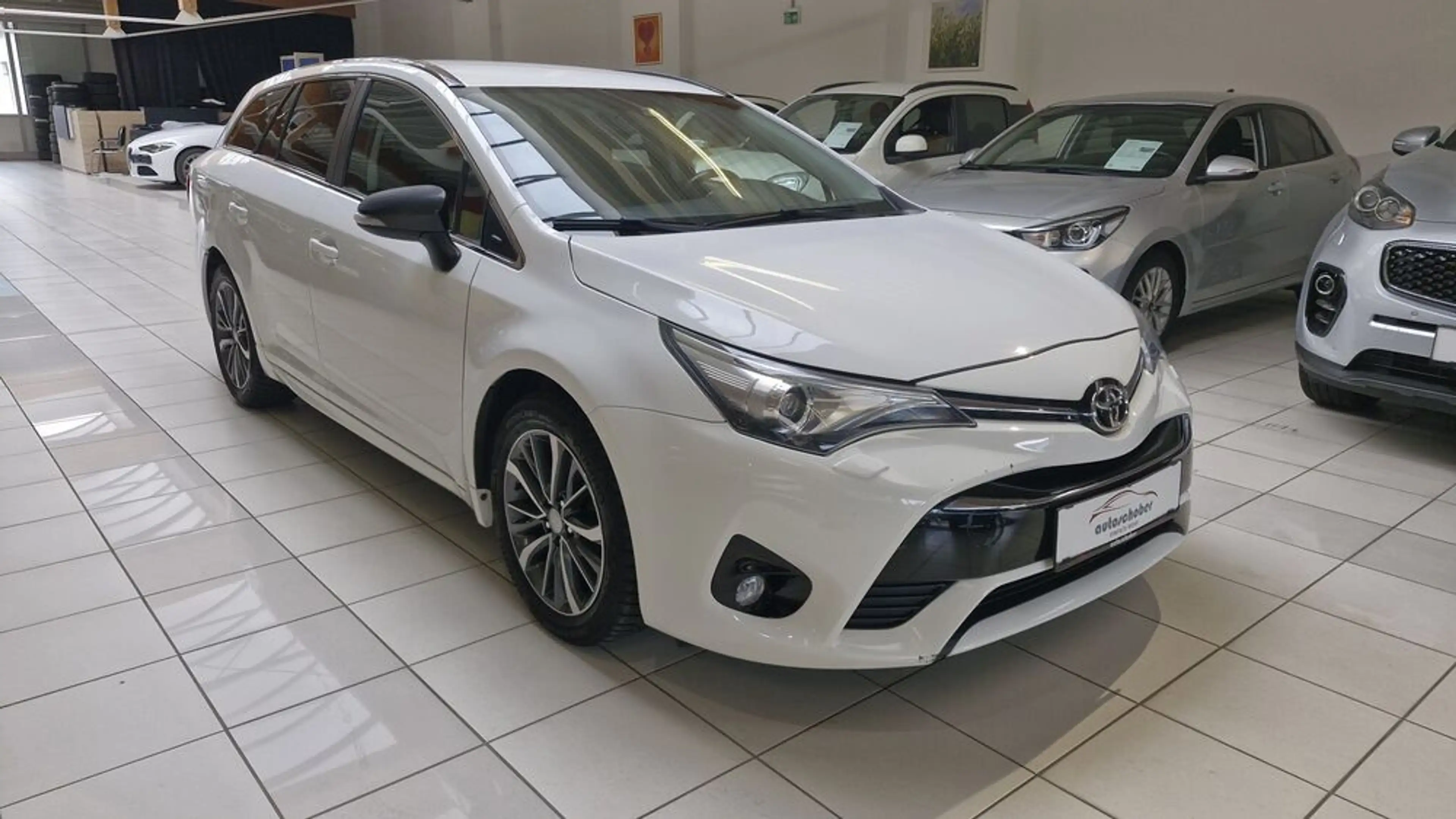 Toyota Avensis 2,0D4D TS ACTIVE+ — photo 3