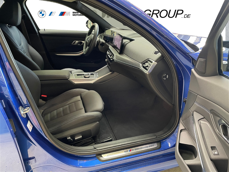 BMW 340 M340i xDrive Touring — photo 10
