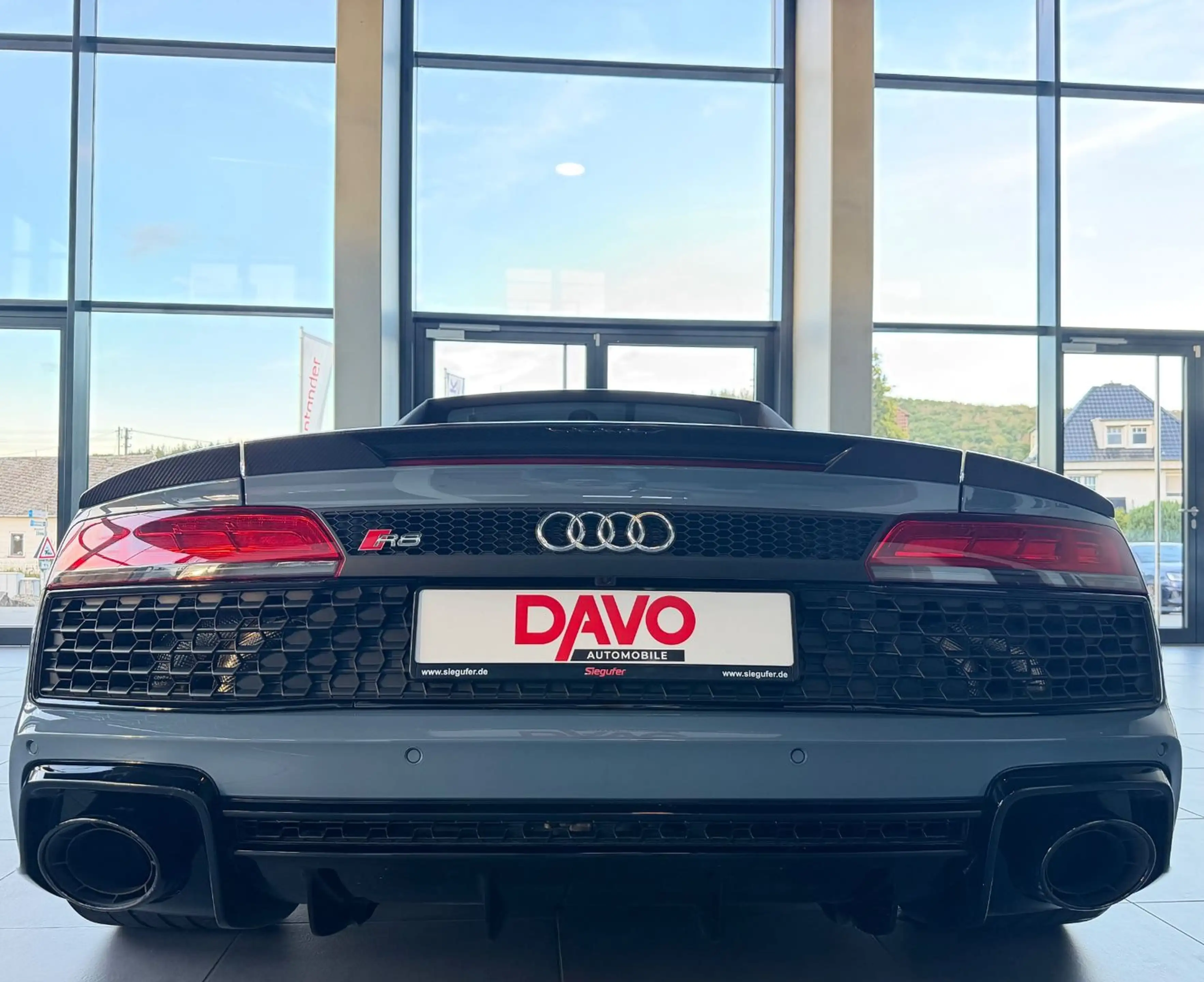 Audi R8 Spyder 5.2 FSI quattro performance — photo 6