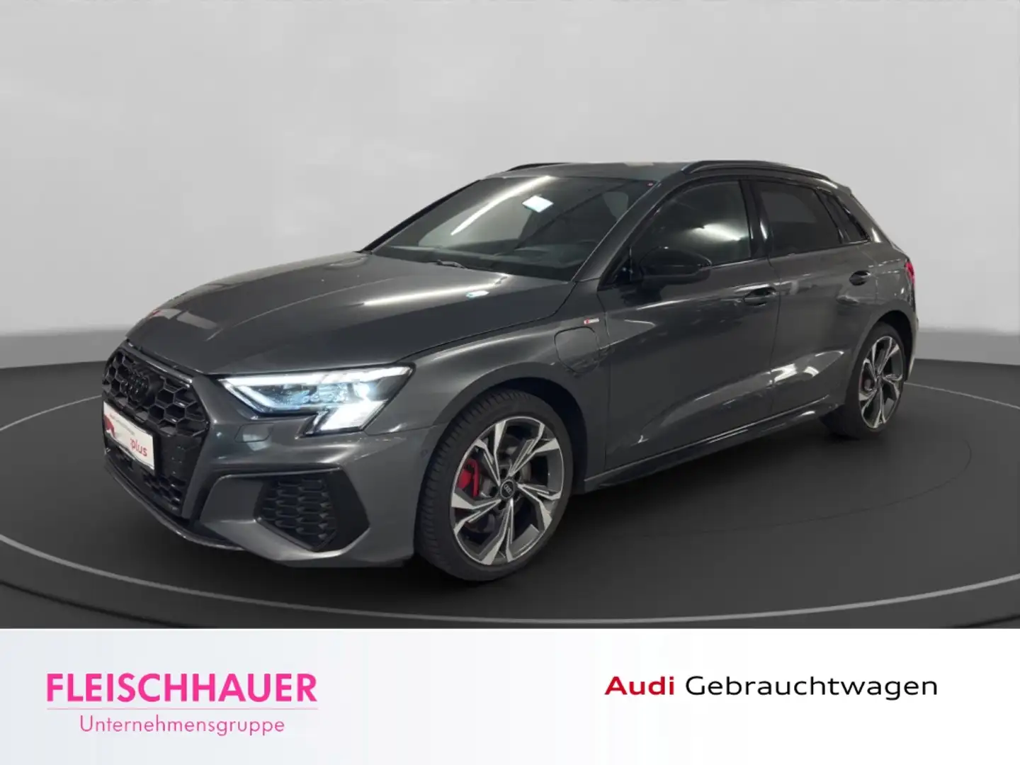 Audi A3 Sportback 45 TFSI e S line Matrix+Navi+B&O+HUD+18' Grijs - 1