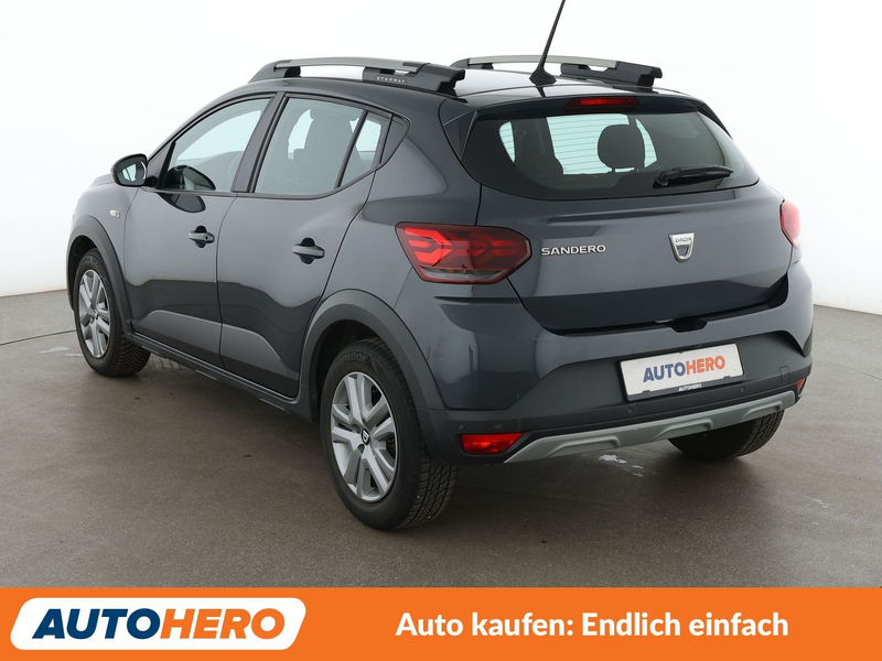 Dacia Sandero 1.0 TCe Stepway Comfort*NAVI*TEMPO*CAM*PDC* — photo 4