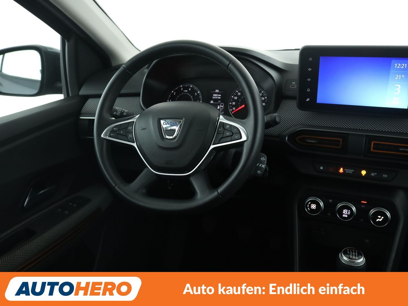 Dacia Sandero 1.0 TCe Stepway Comfort*NAVI*TEMPO*CAM*PDC* — photo 13