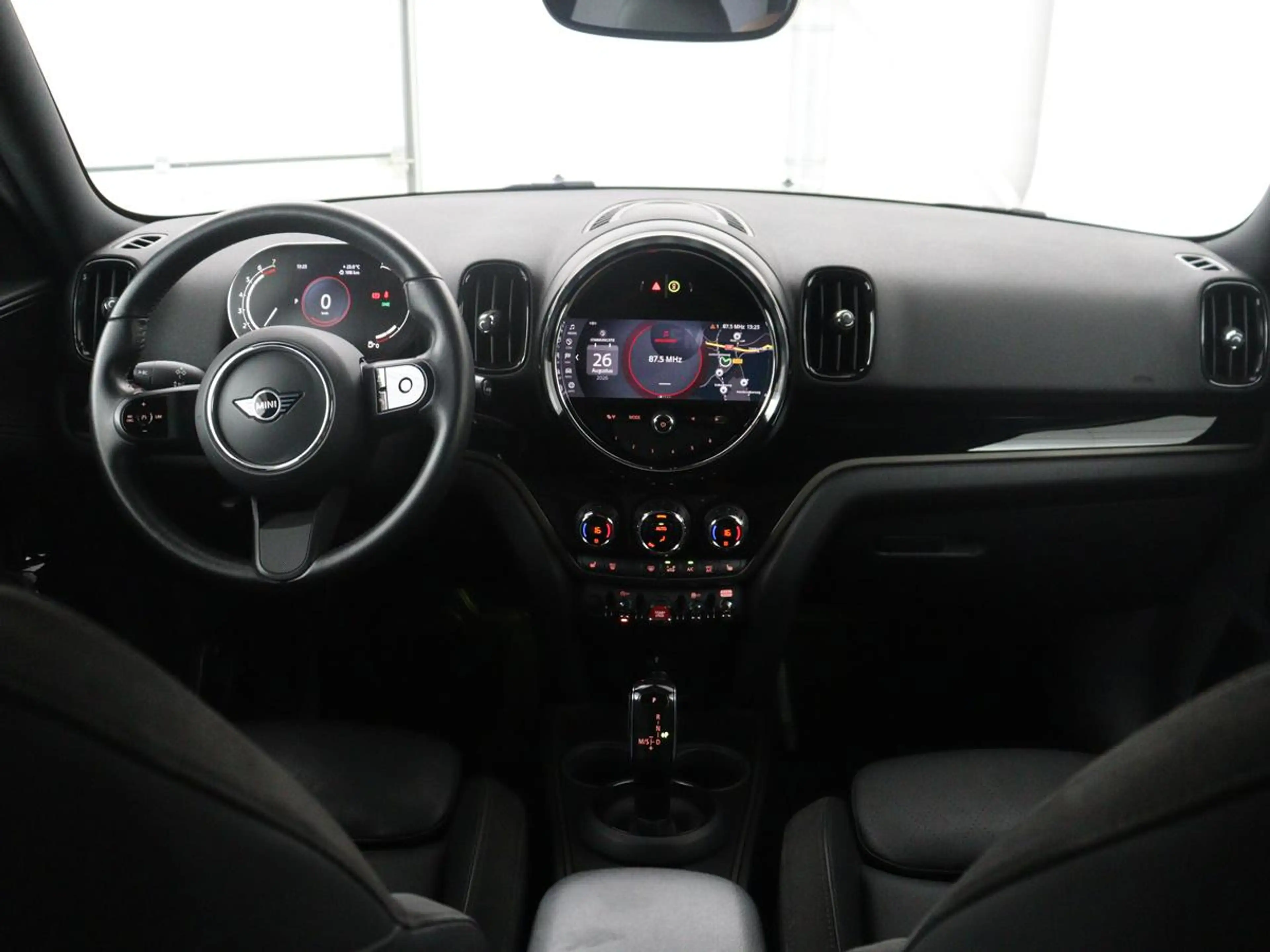 MINI Cooper Countryman 1.5 Classic | Leder | Cruise control | Stoelverwar — photo 7