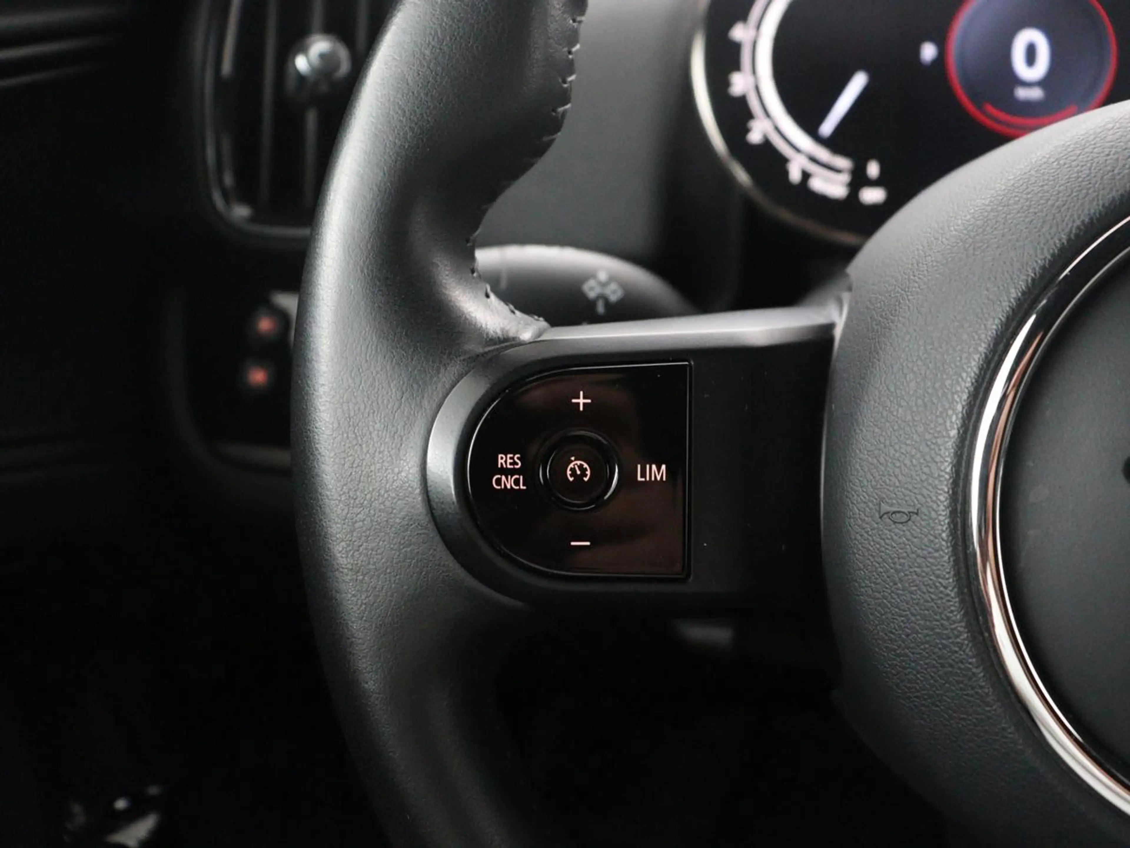 MINI Cooper Countryman 1.5 Classic | Leder | Cruise control | Stoelverwar — photo 18