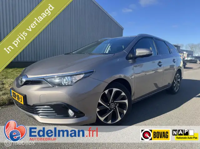 Toyota Auris Touring Sports 1.2T Aspiration