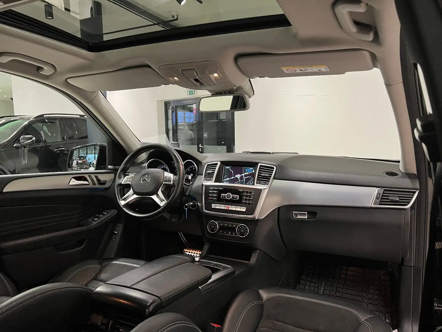 Mercedes-Benz ML 350 |"AMG"|DISTR|KAMERA|SCHIEBEDACH|LUFTF|H&K| Schwarz - 2