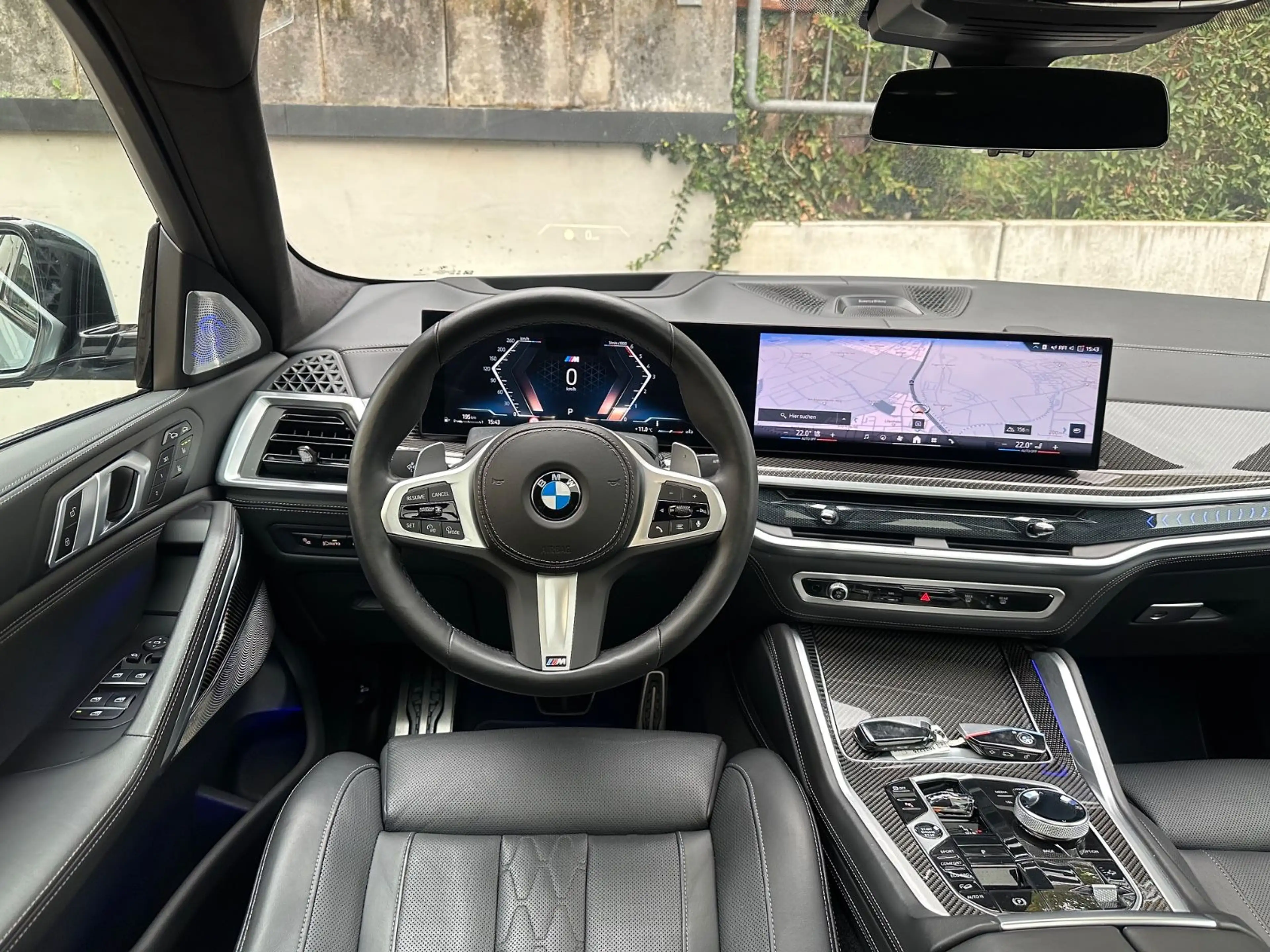 BMW X6 xDr30d M Sport PANO-SKY*B&W*2Achs*Massag*360° — photo 10