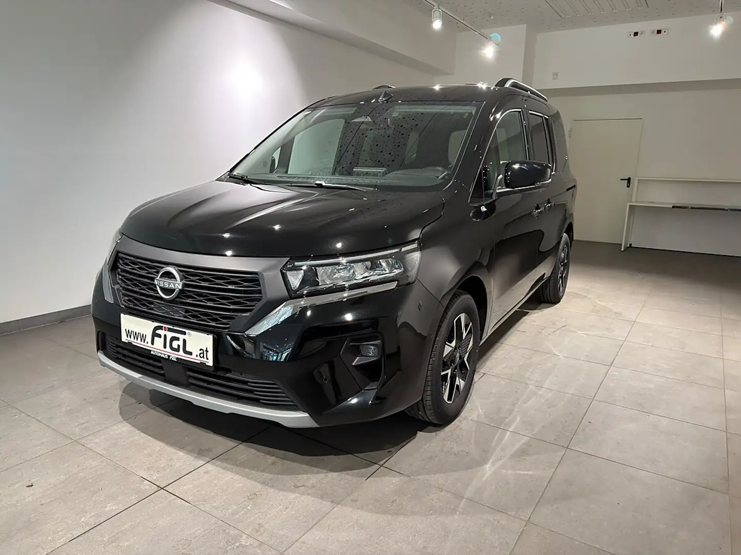 Nissan Townstar L1 DIG-T 130 Tekna Schwarz - 1